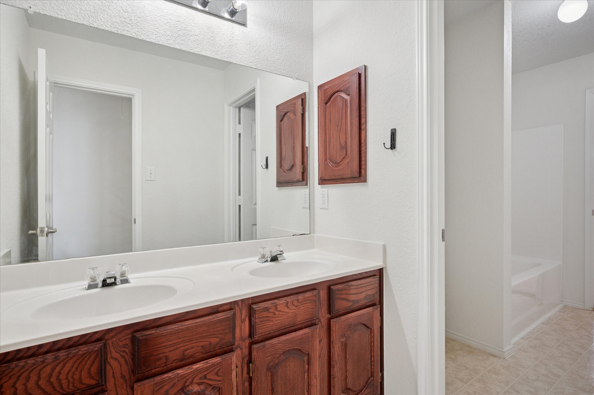 8309 Trace Ridge Parkway