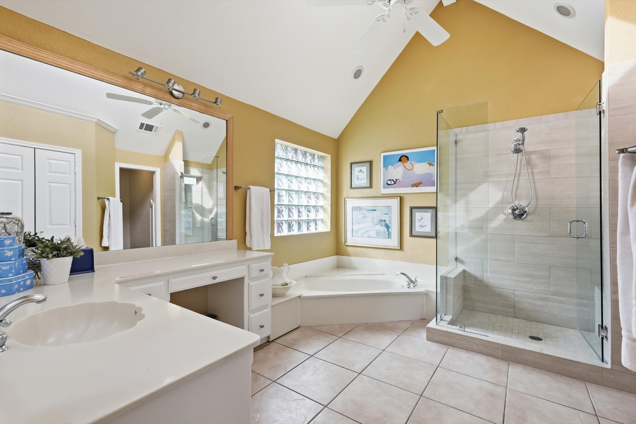 1222 Olde Towne Drive