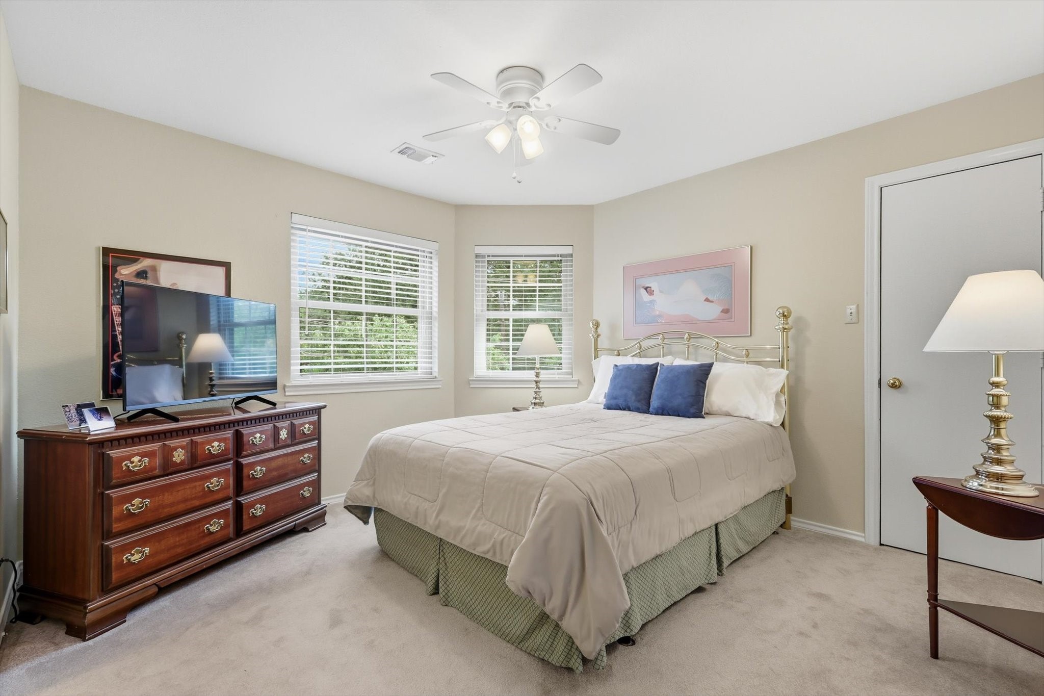 1222 Olde Towne Drive