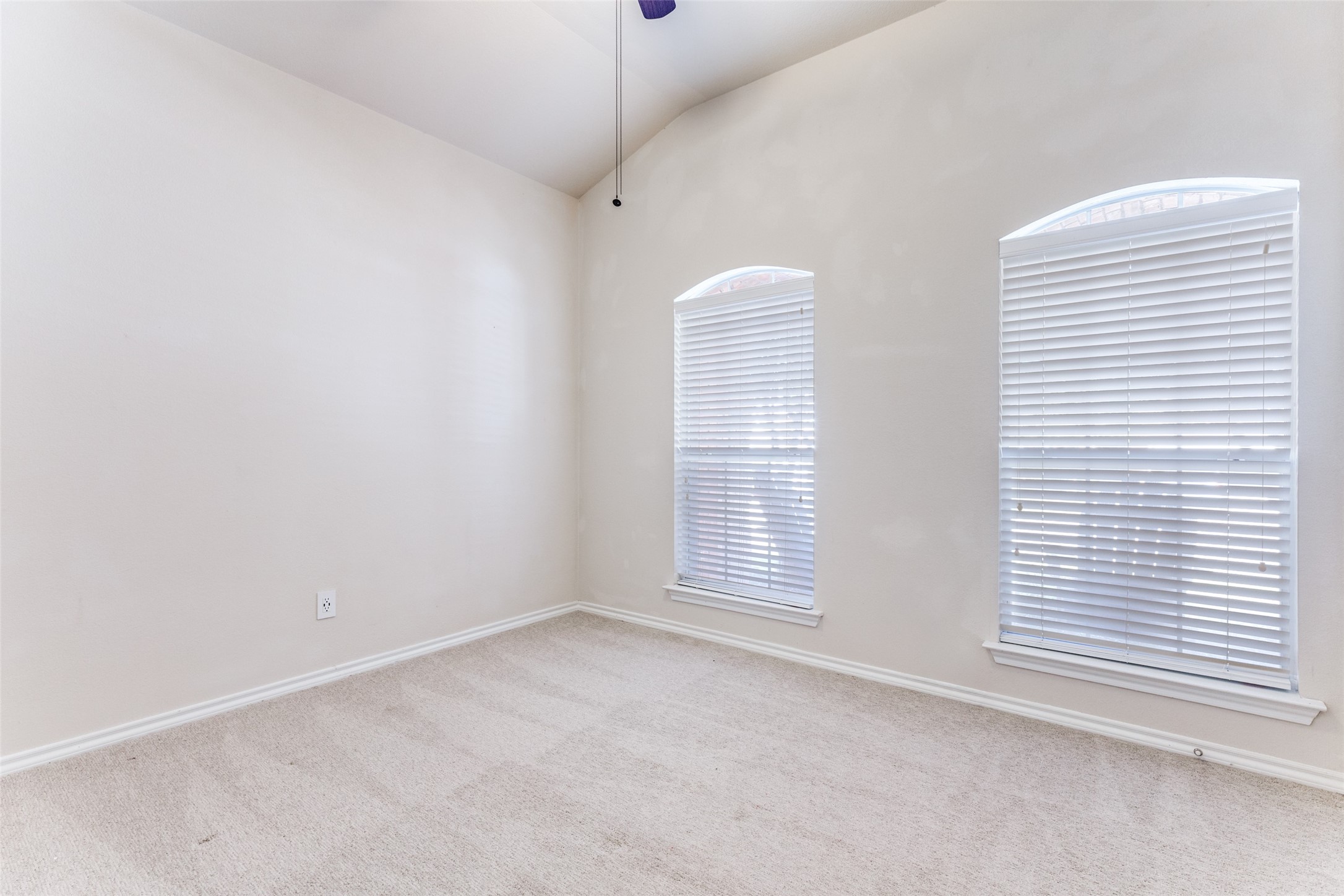 4016 Martinsburg Drive