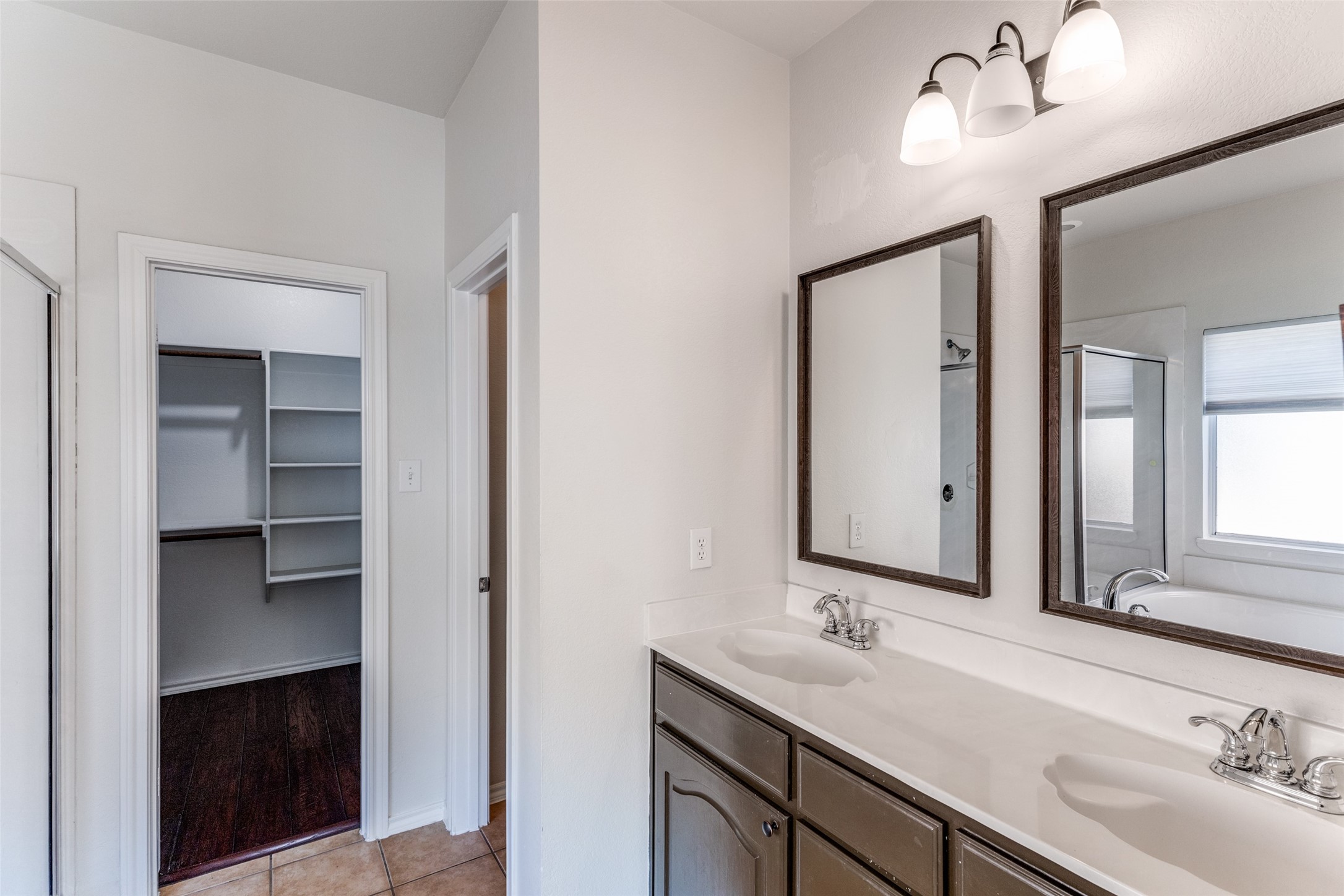 4016 Martinsburg Drive