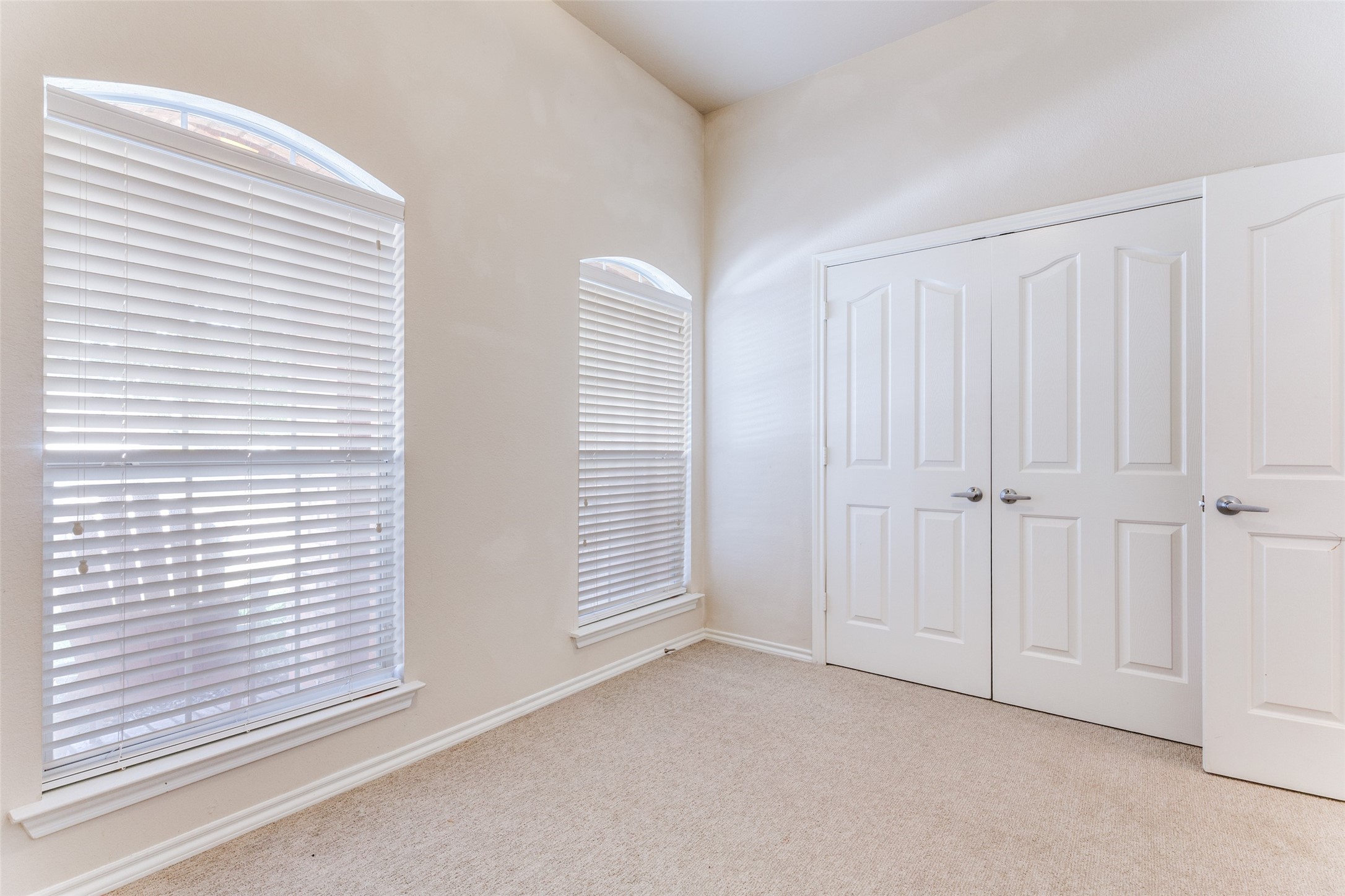 4016 Martinsburg Drive