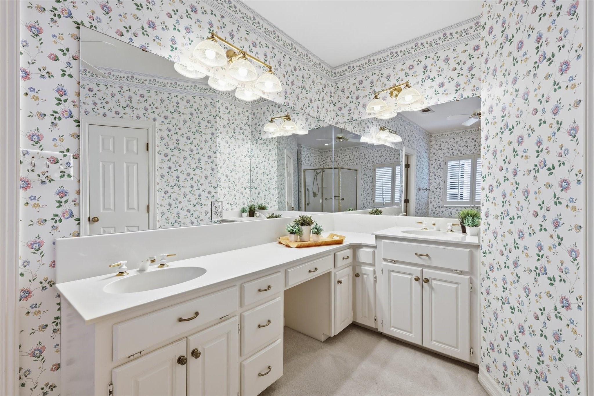 3032 Ridgebend Drive