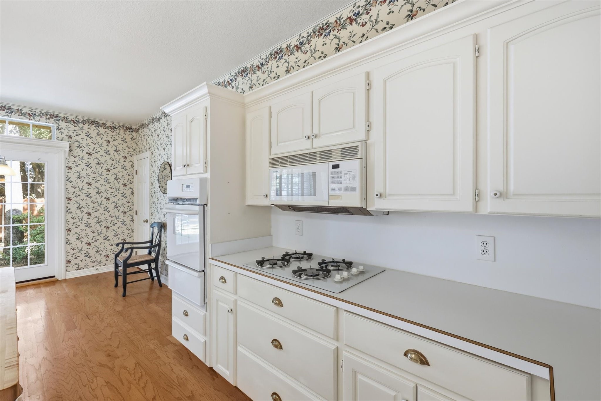 3032 Ridgebend Drive