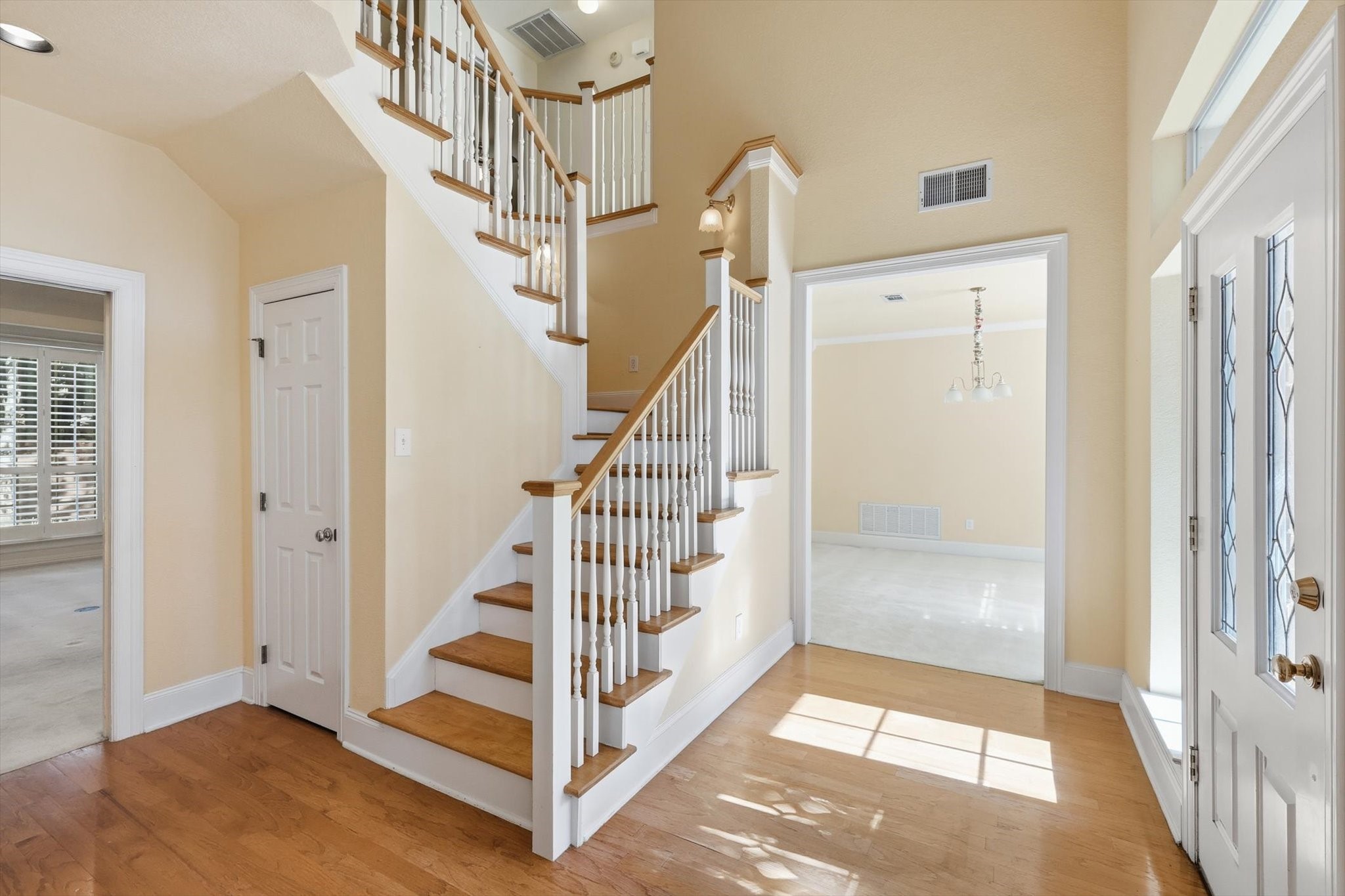 3032 Ridgebend Drive