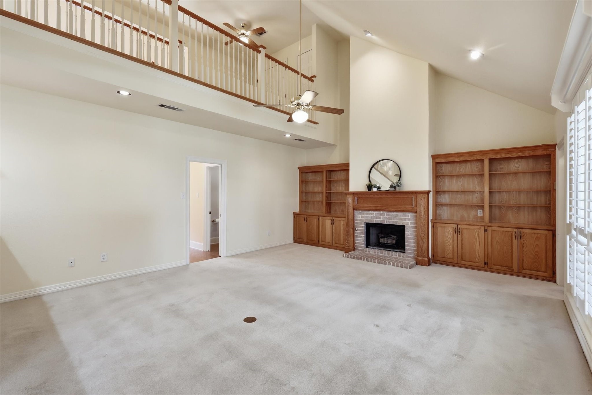 3032 Ridgebend Drive