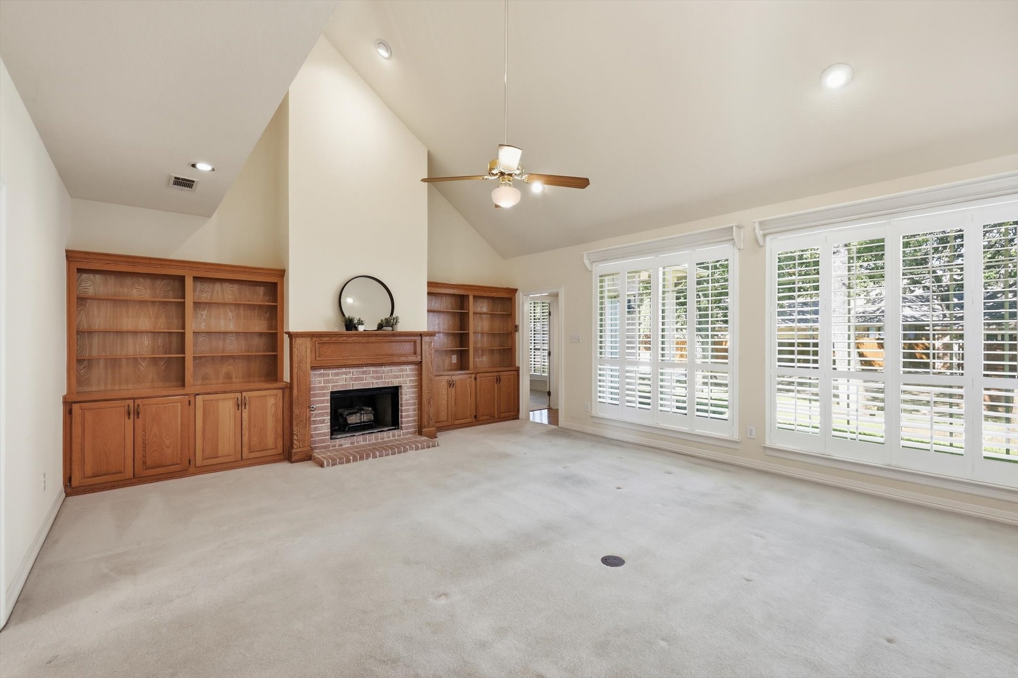 3032 Ridgebend Drive