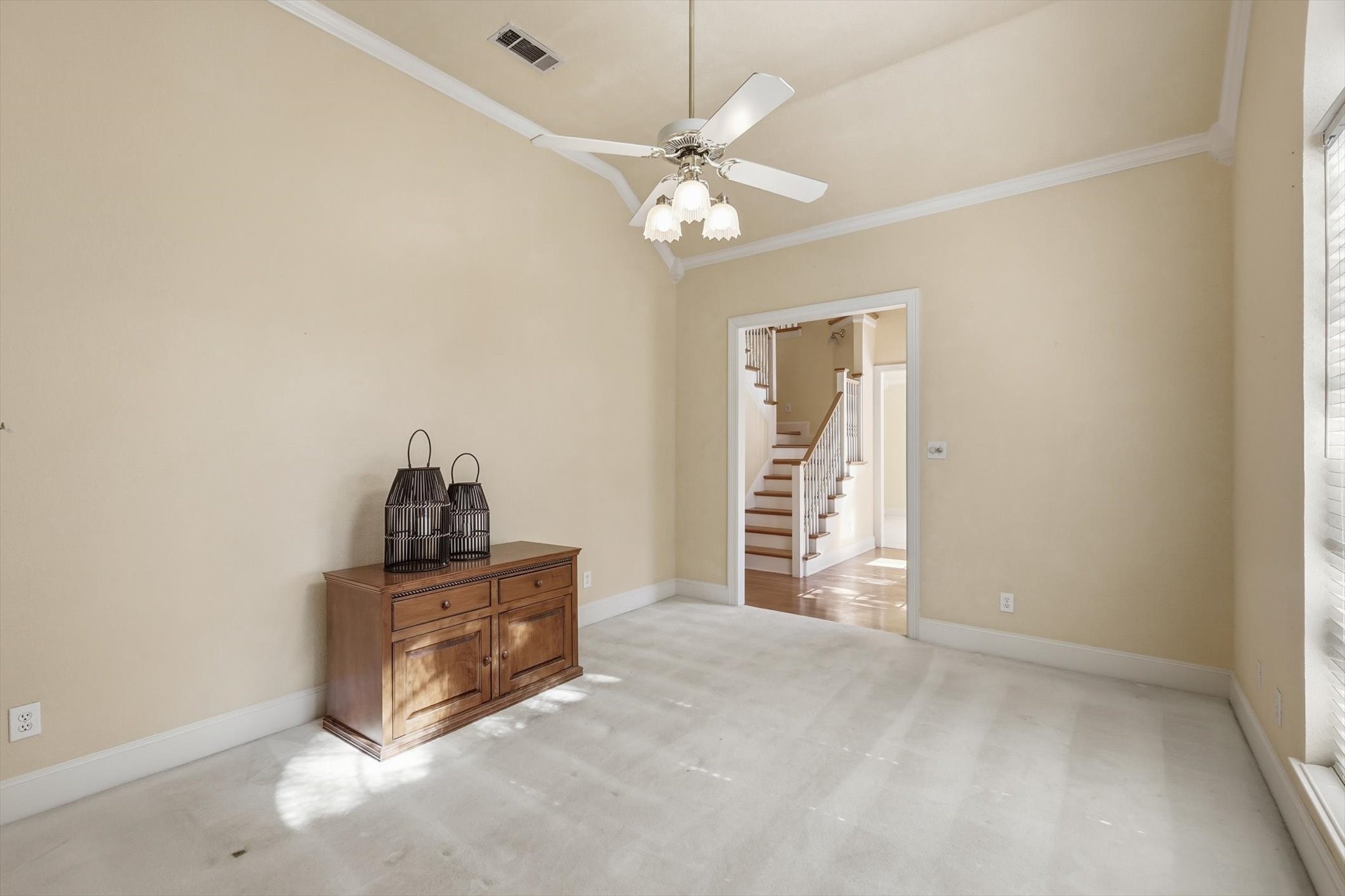 3032 Ridgebend Drive