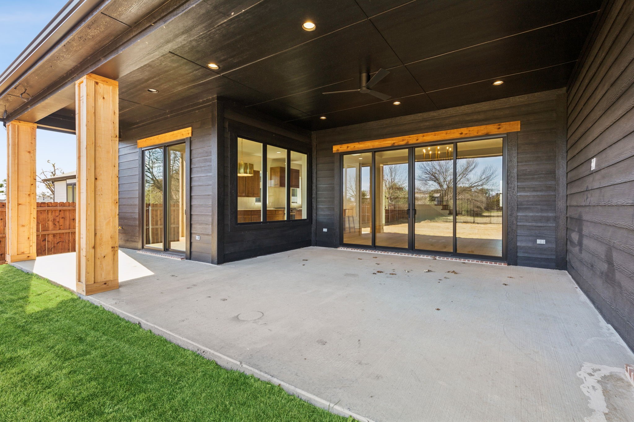 206 Pecan Street