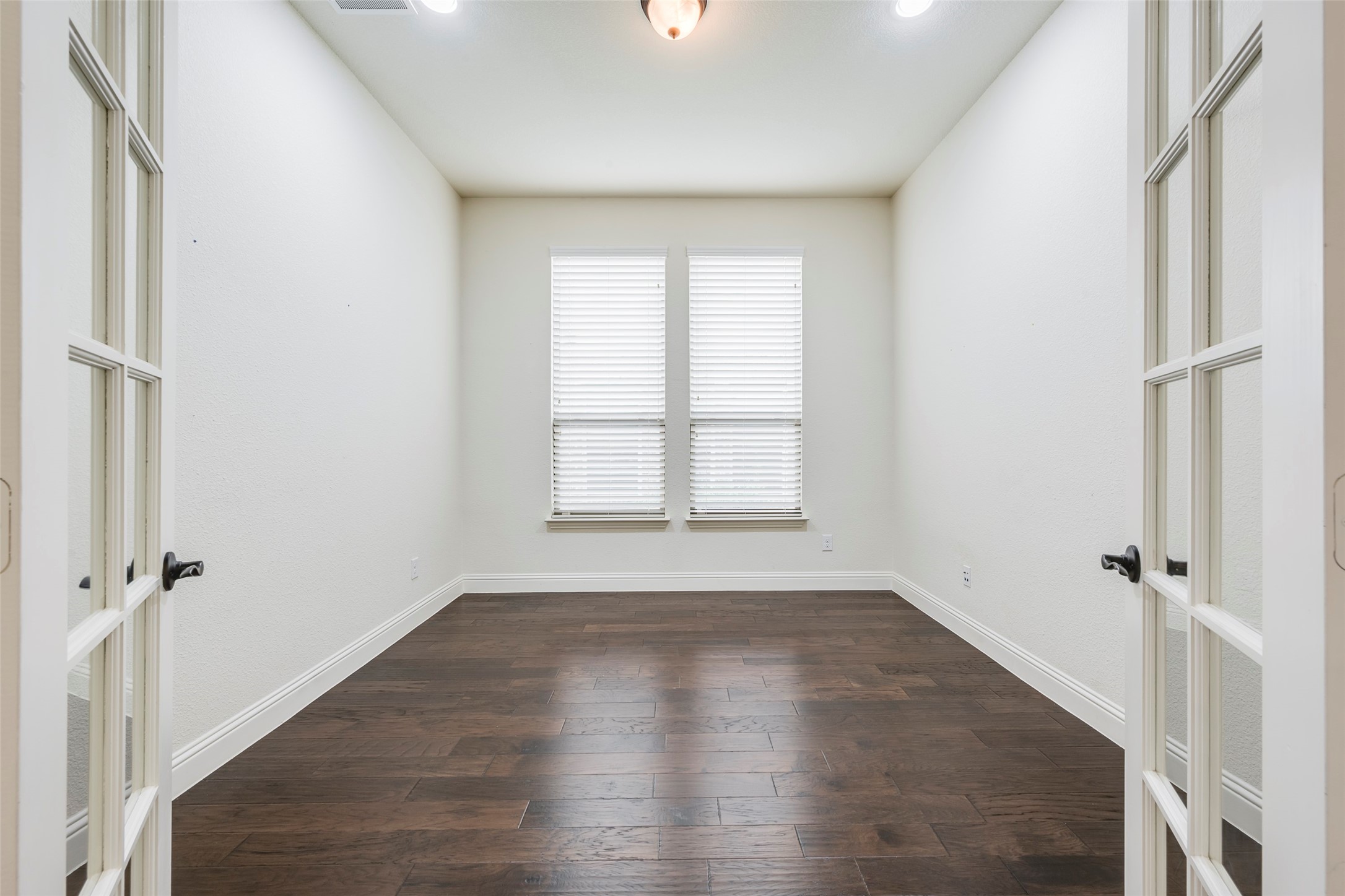 14813 Cedar Flat Way