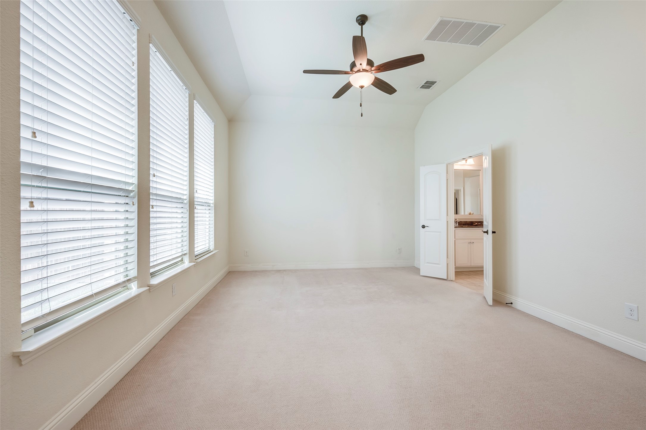 14813 Cedar Flat Way