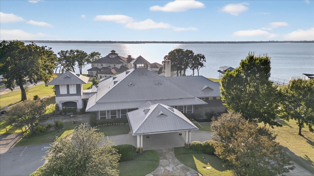 101 Blue Heron Way