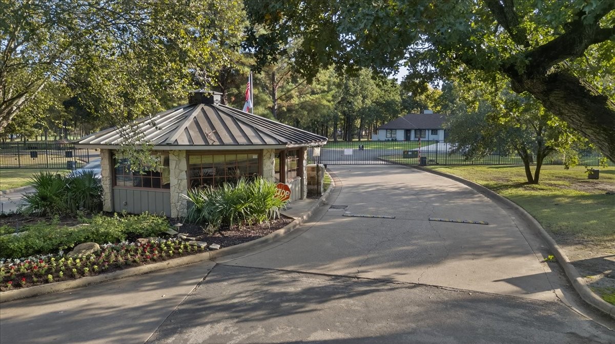 101 Blue Heron Way