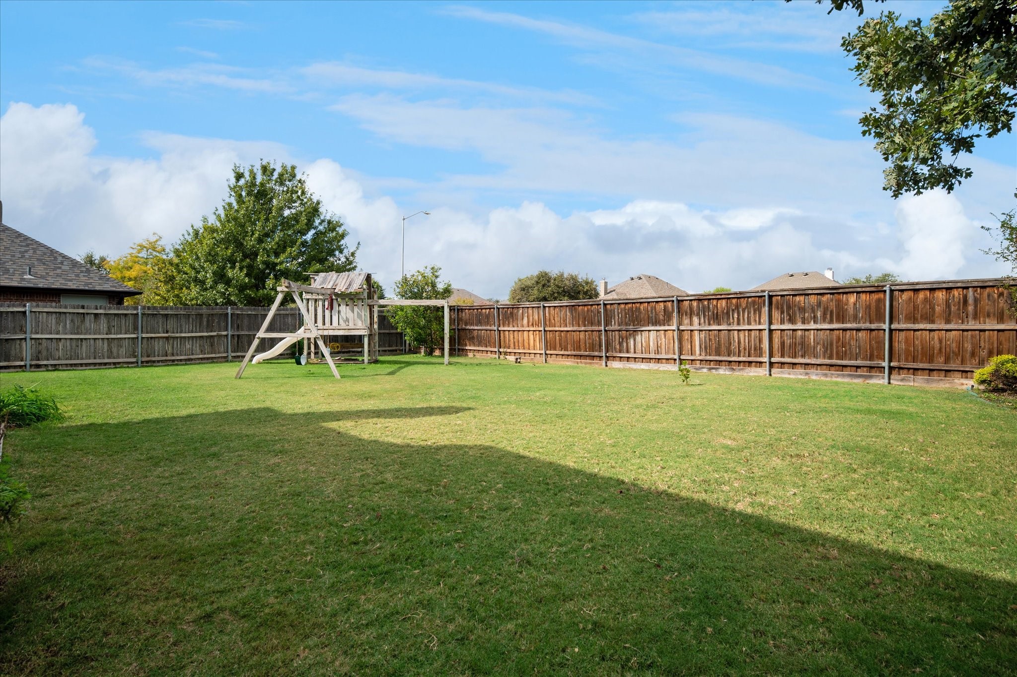 548 Willowview Drive