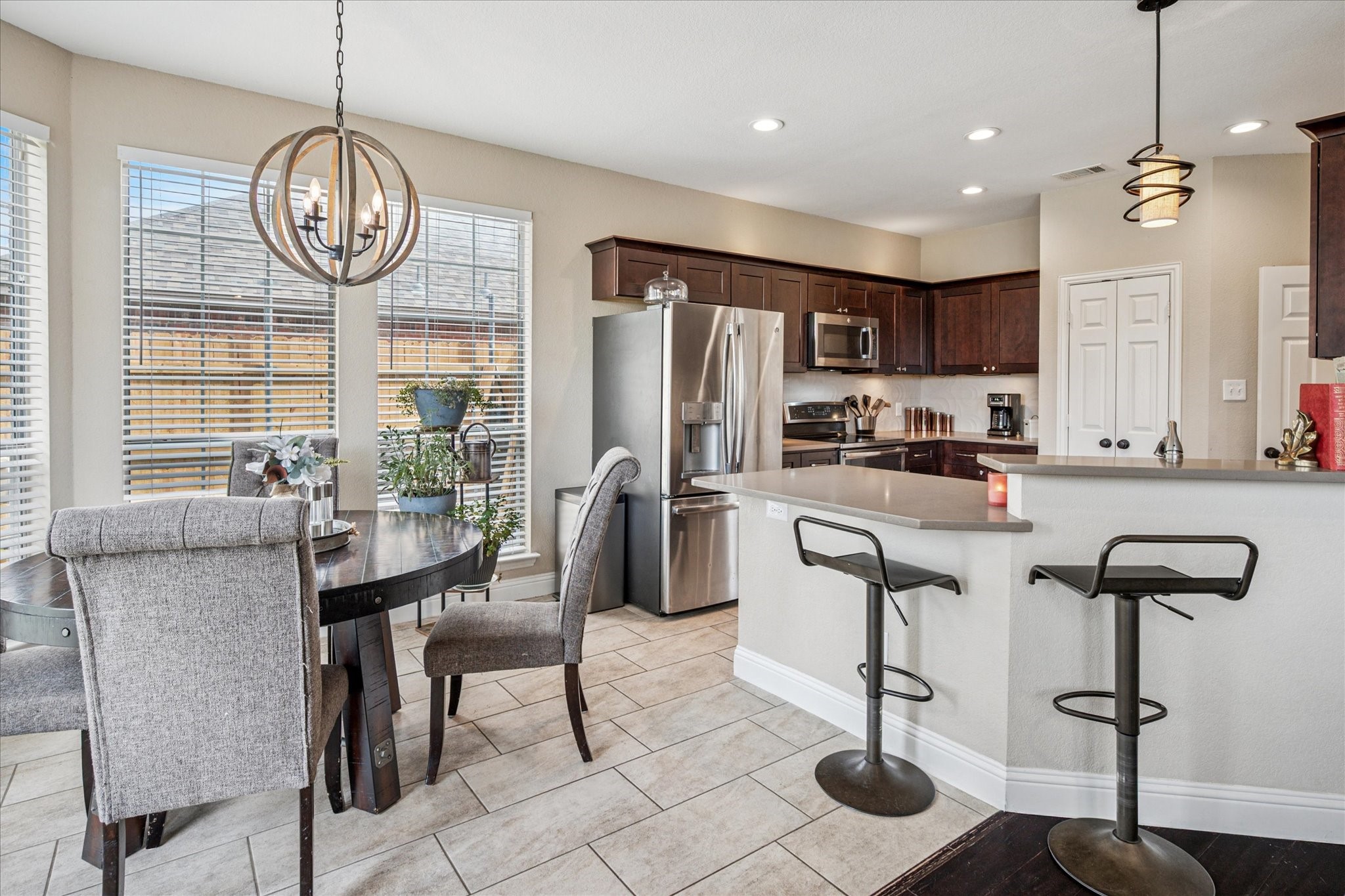 548 Willowview Drive