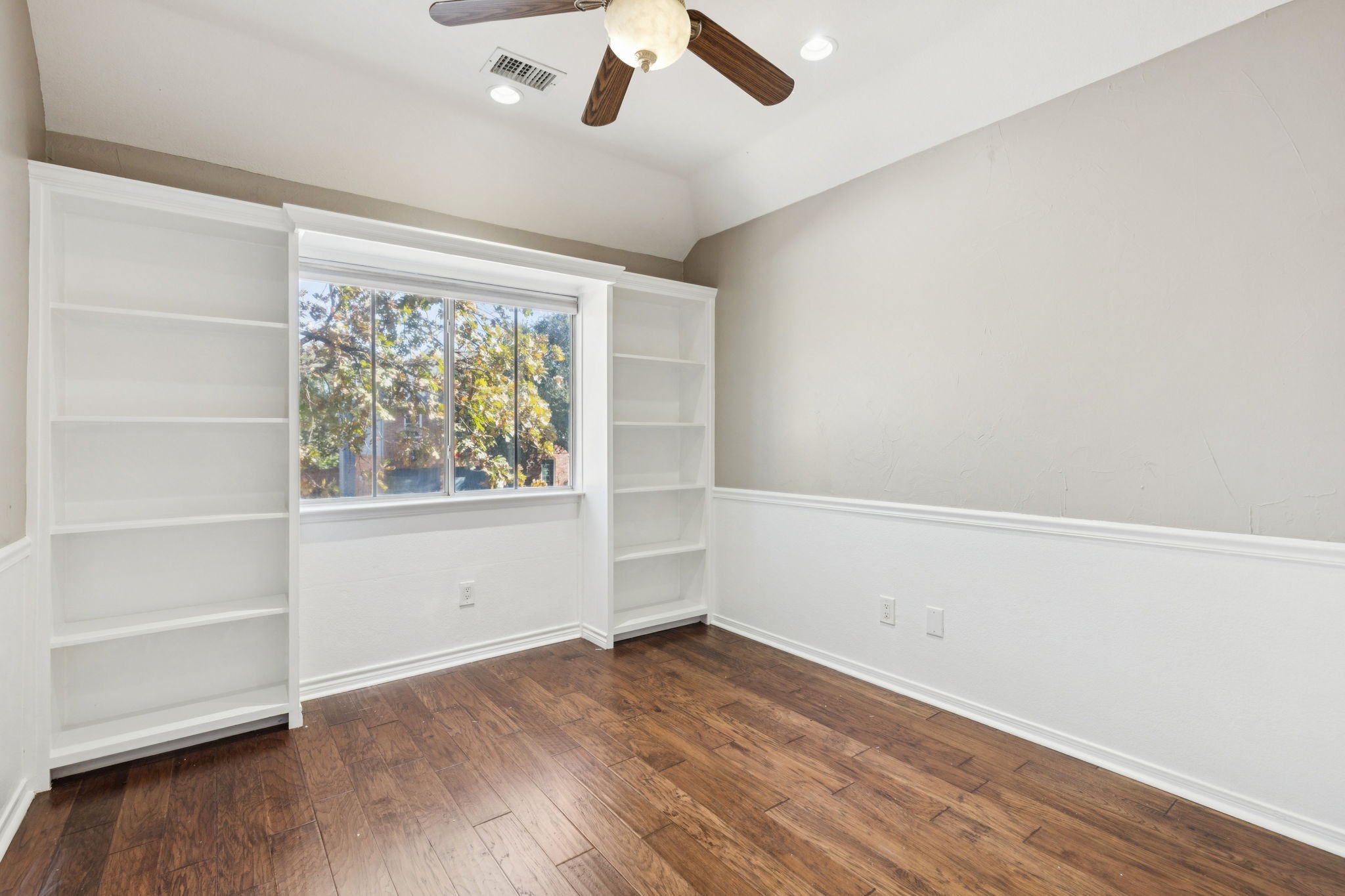 641 Willowwood Trail