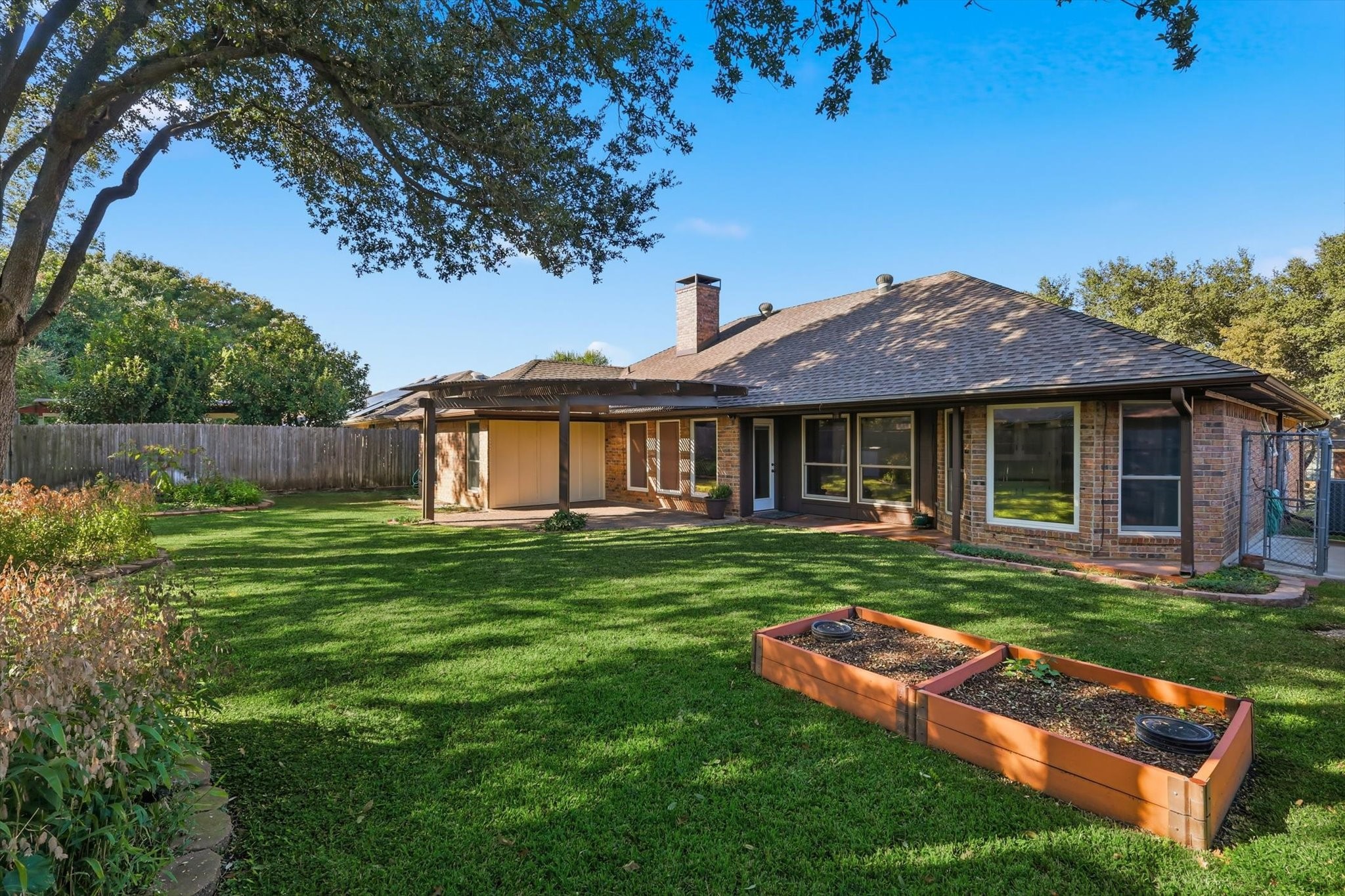 4617 Yellowleaf Drive