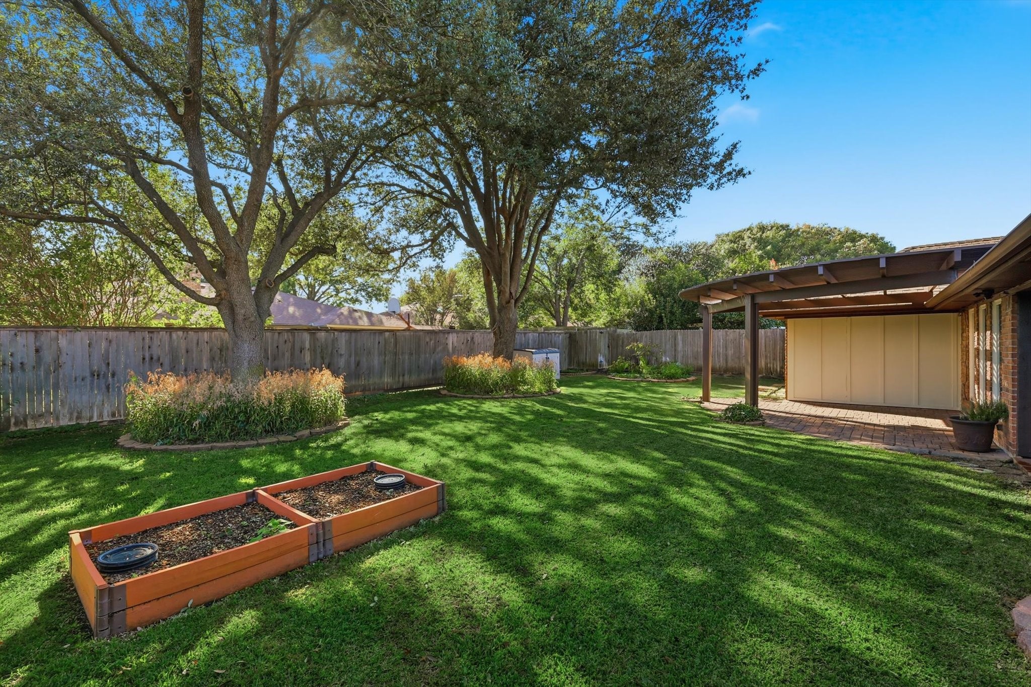 4617 Yellowleaf Drive