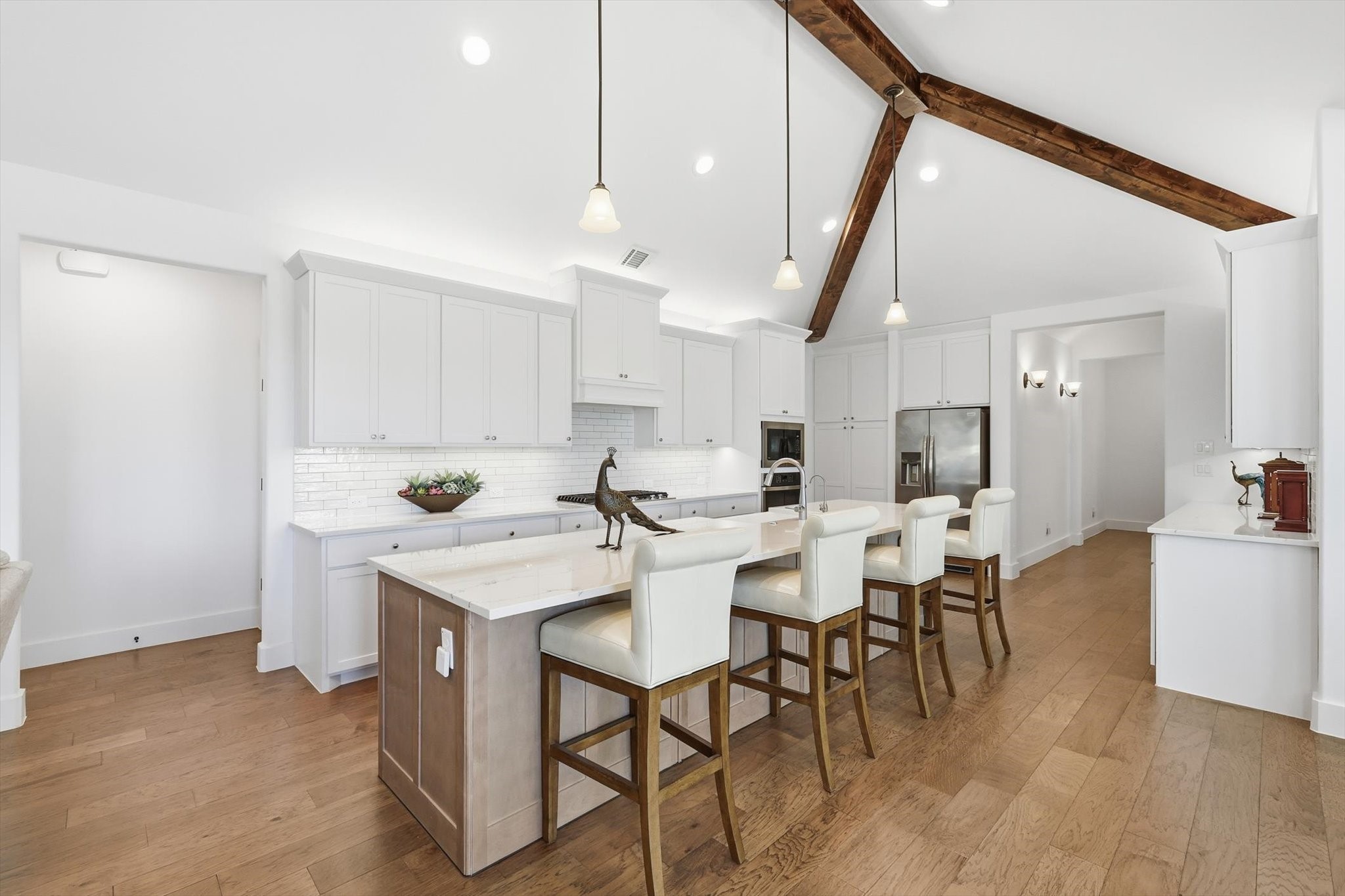 912 Hacienda Drive