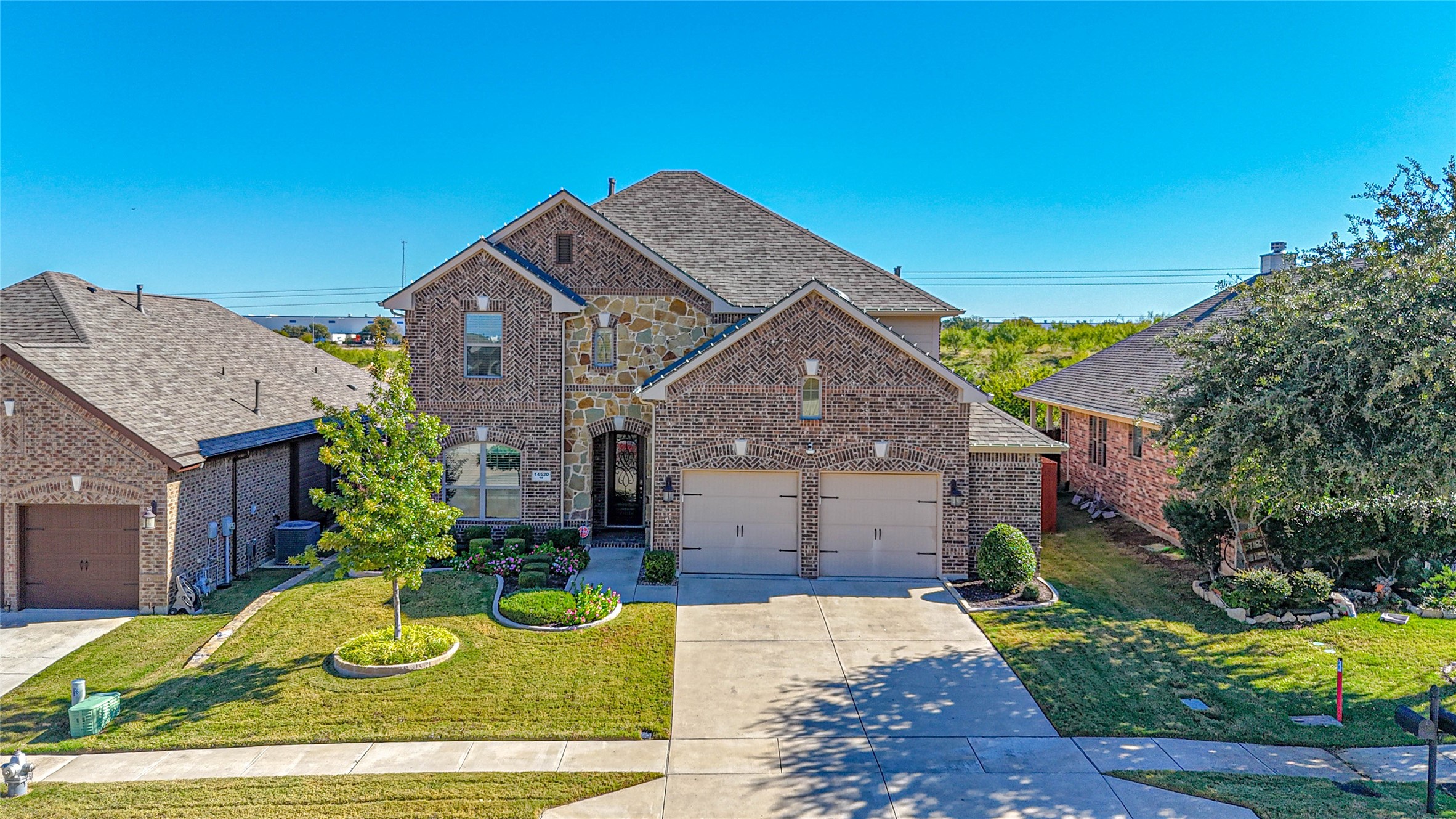 14520 Seventeen Lakes Boulevard