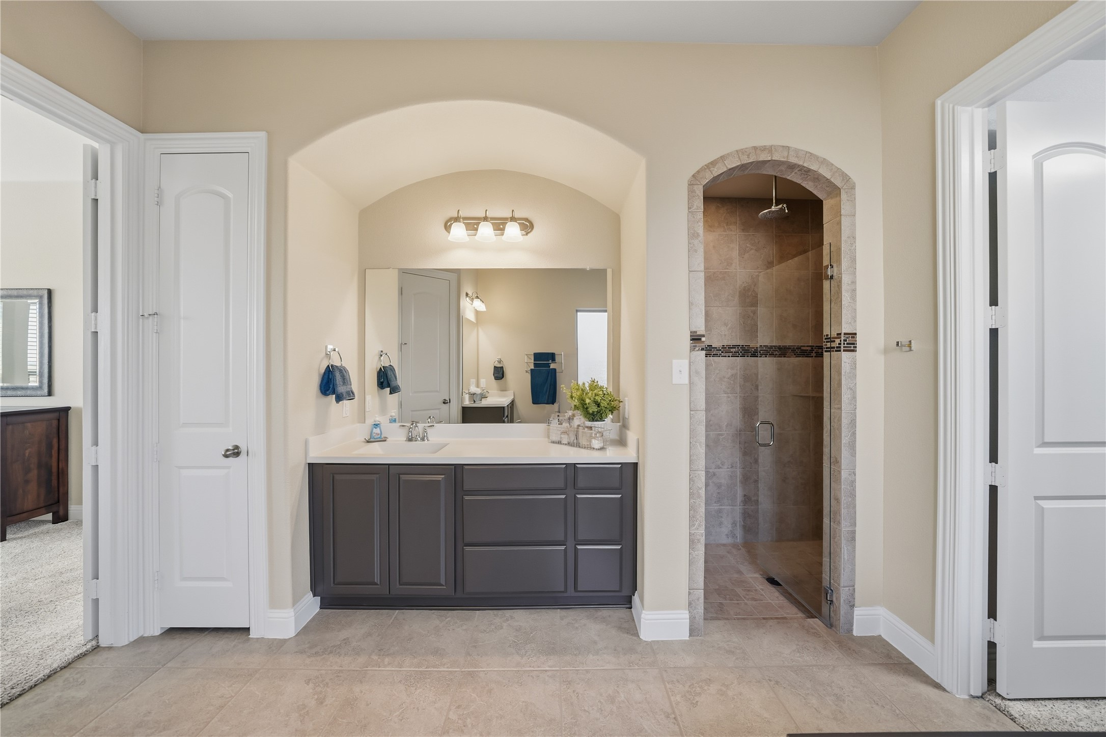 14520 Seventeen Lakes Boulevard