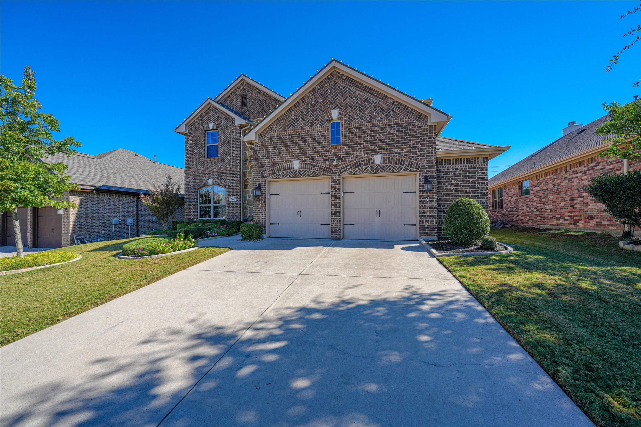 14520 Seventeen Lakes Boulevard