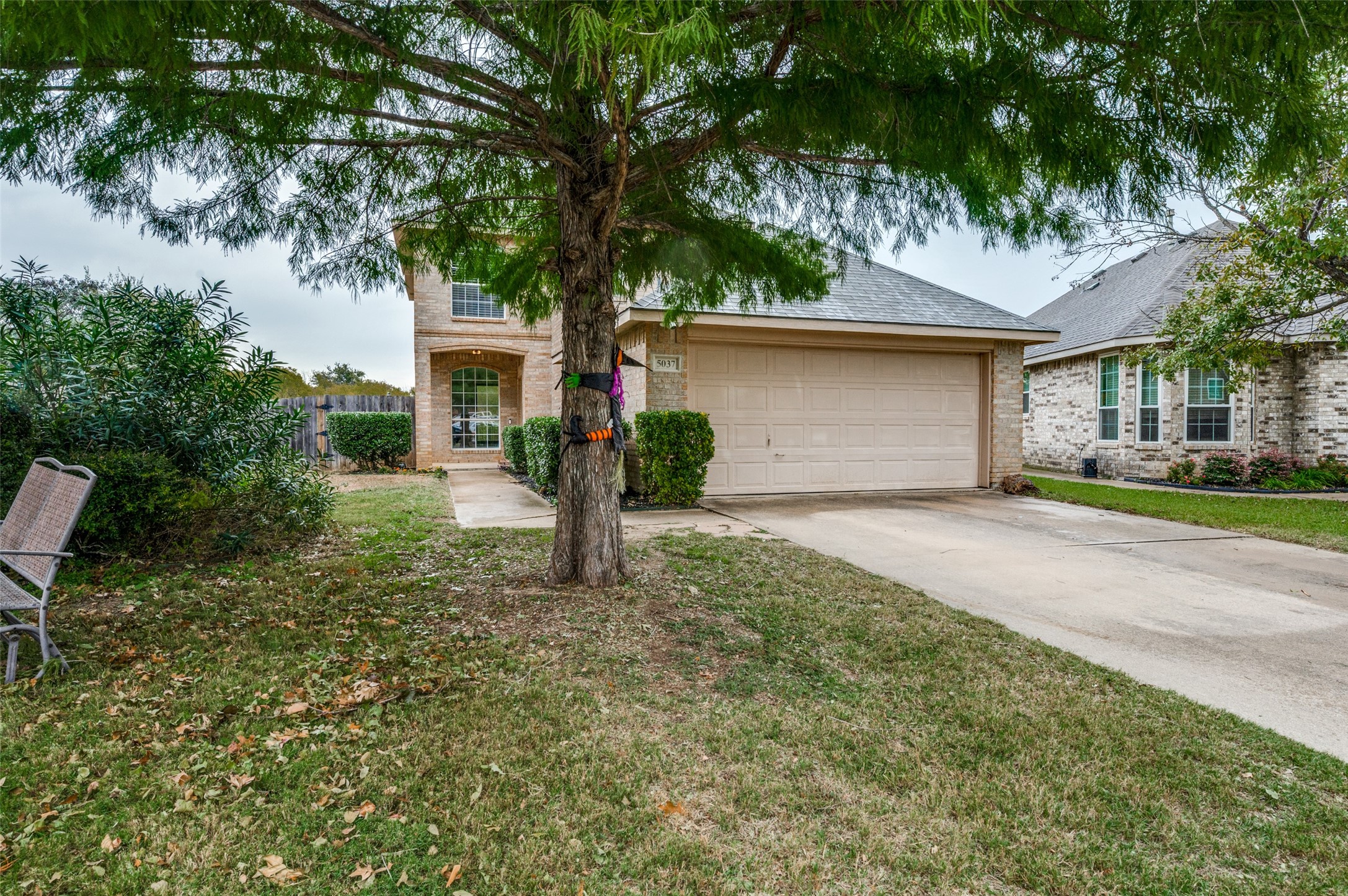 5037 Glenscape Trail