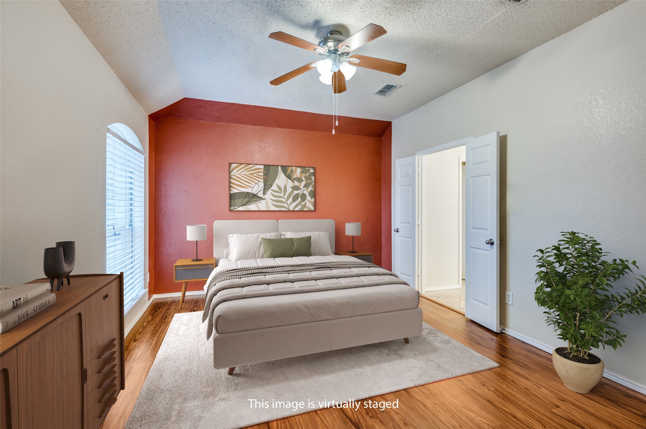 5037 Glenscape Trail