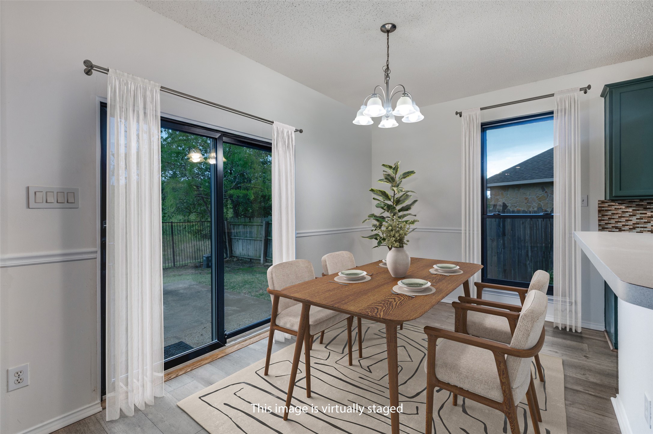 5037 Glenscape Trail