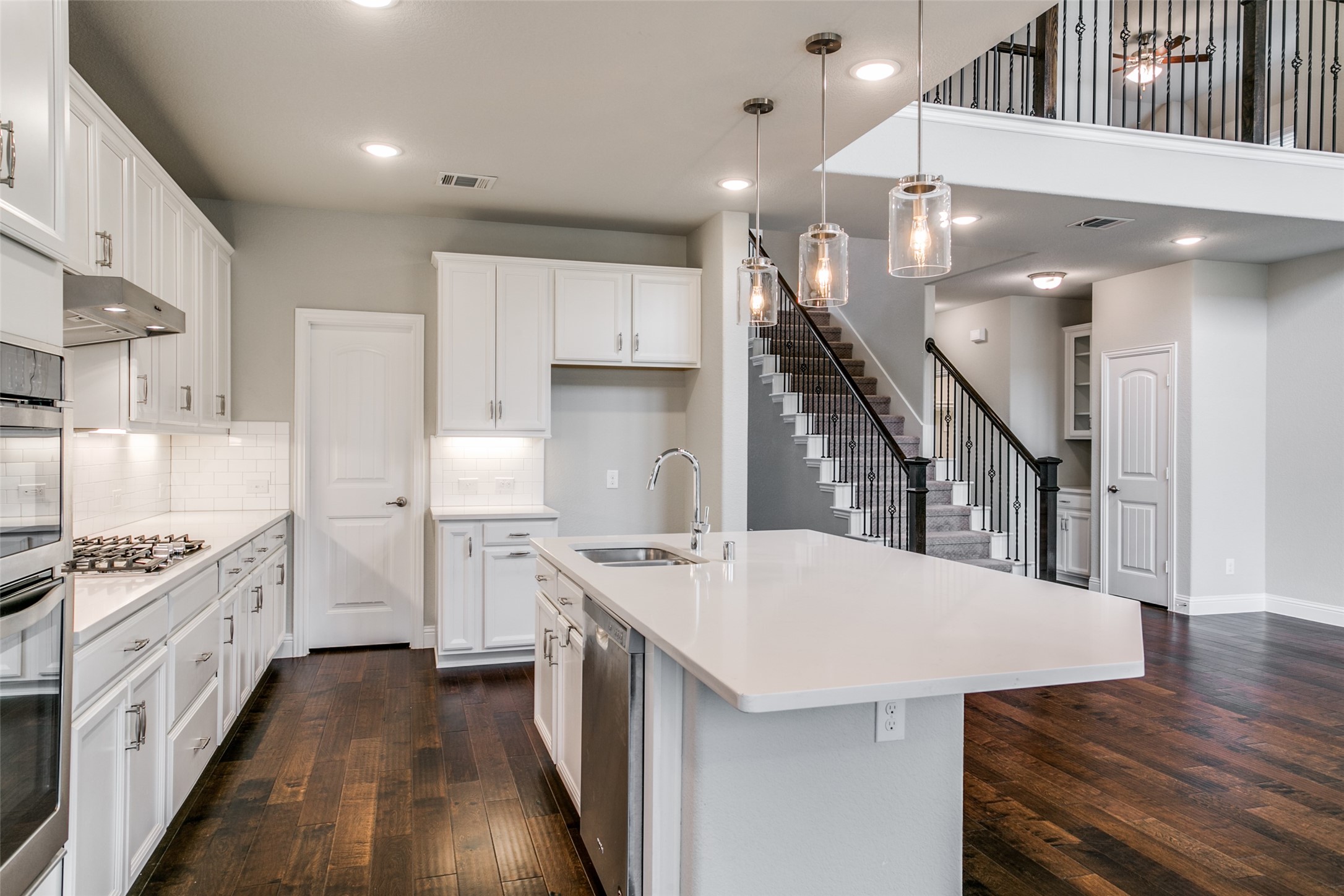 1516 Tanglewood Trail