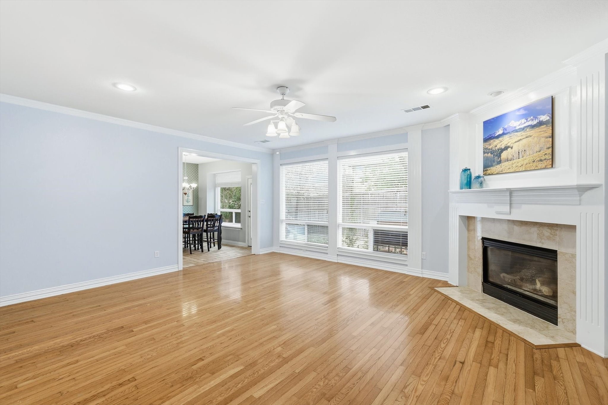 3324 Lexington Avenue