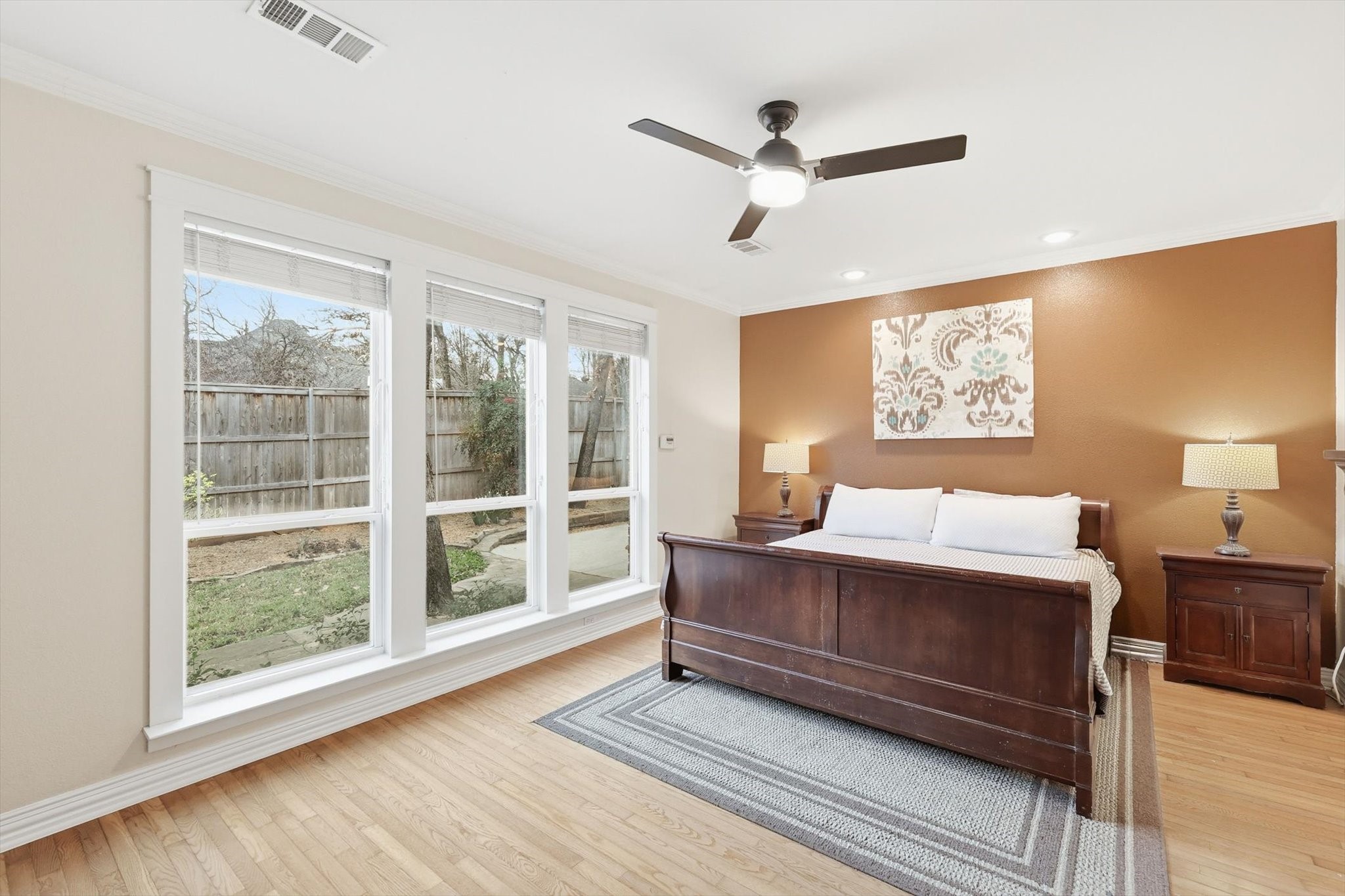 3324 Lexington Avenue