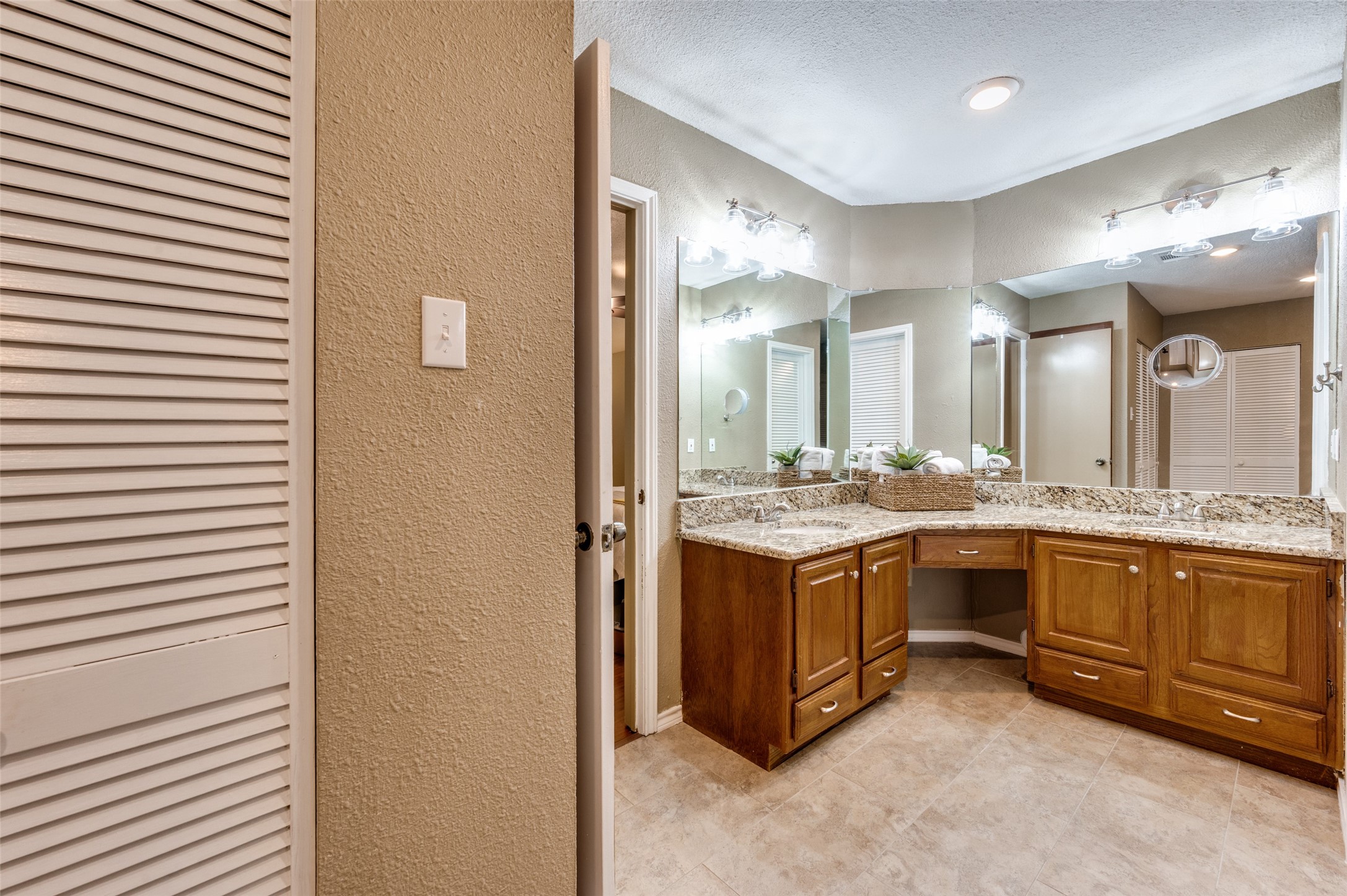 2101 Calico Lane 2614