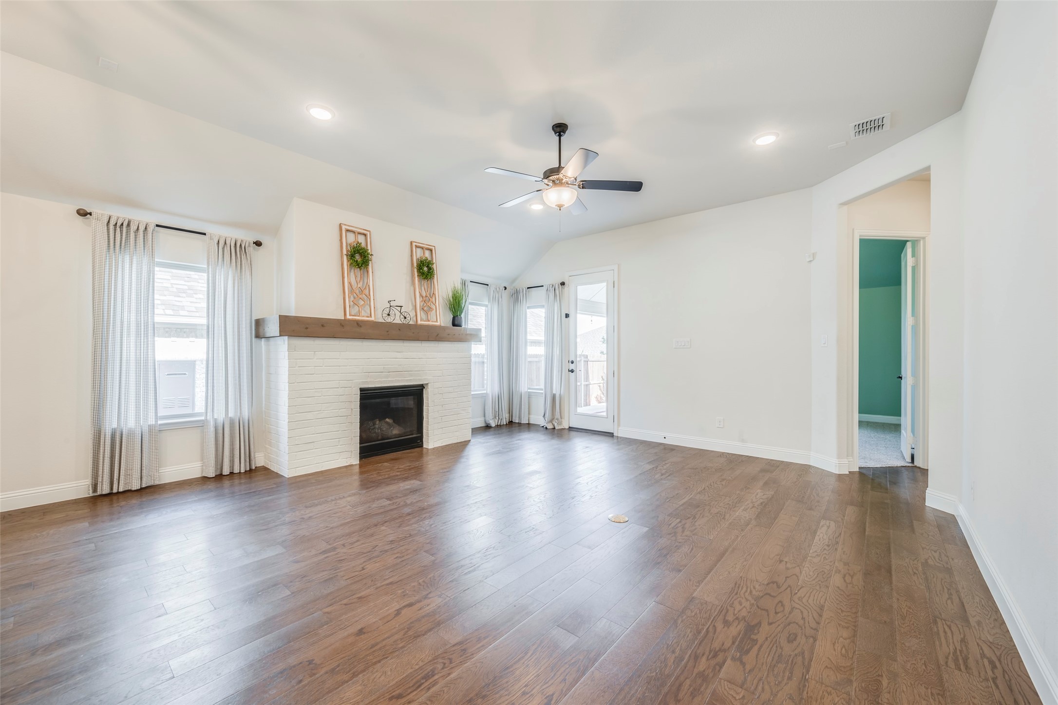 14304 Spitfire Trail