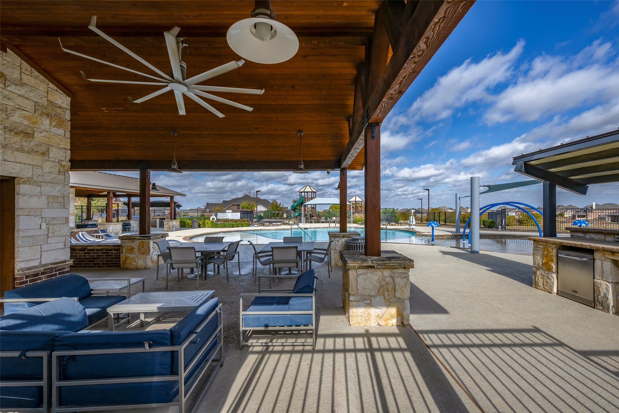 14304 Spitfire Trail