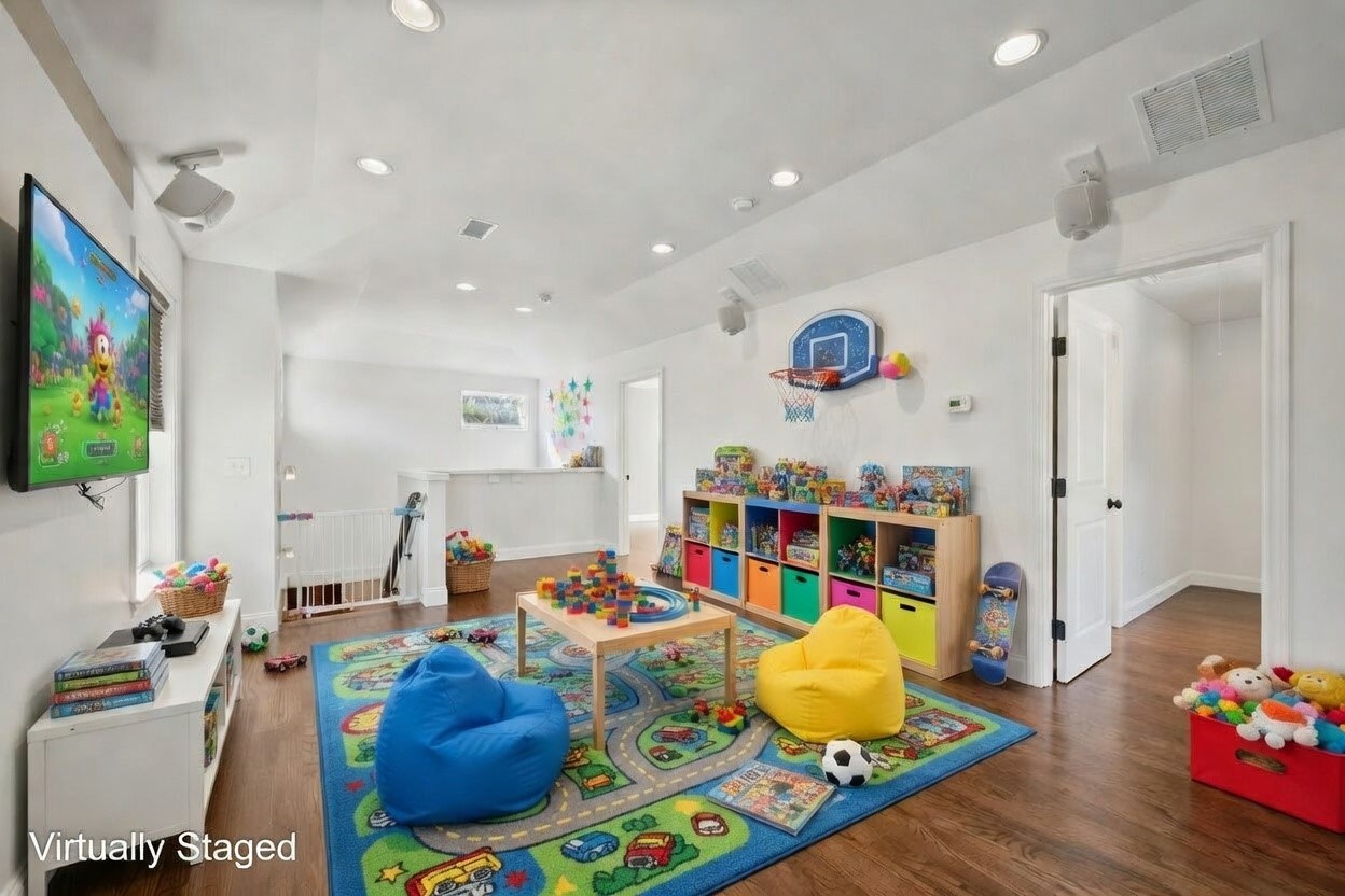 1322 Apache Drive