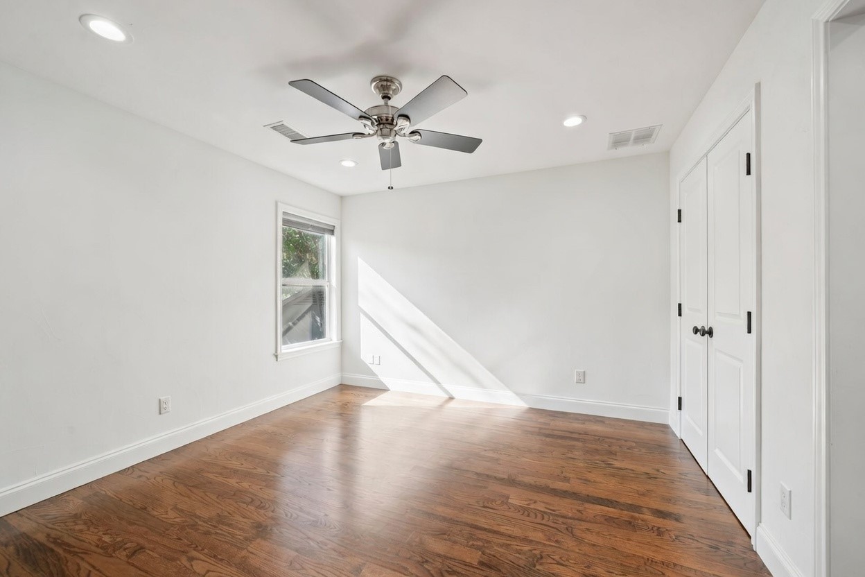 1322 Apache Drive