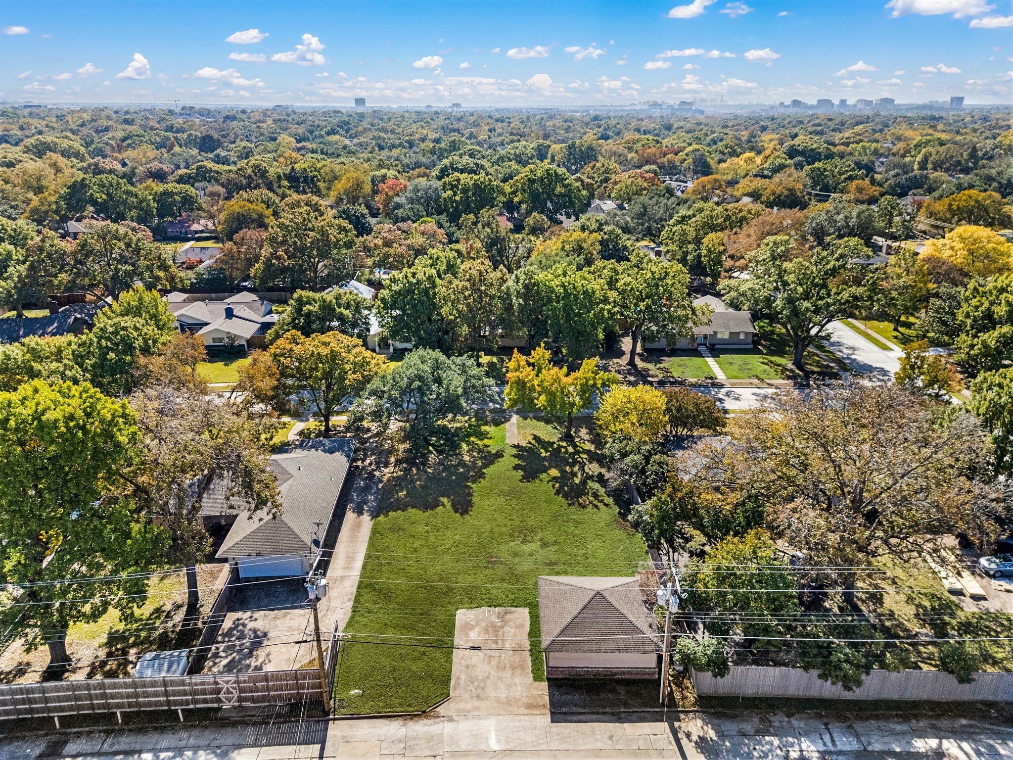 820 Brookhurst Drive