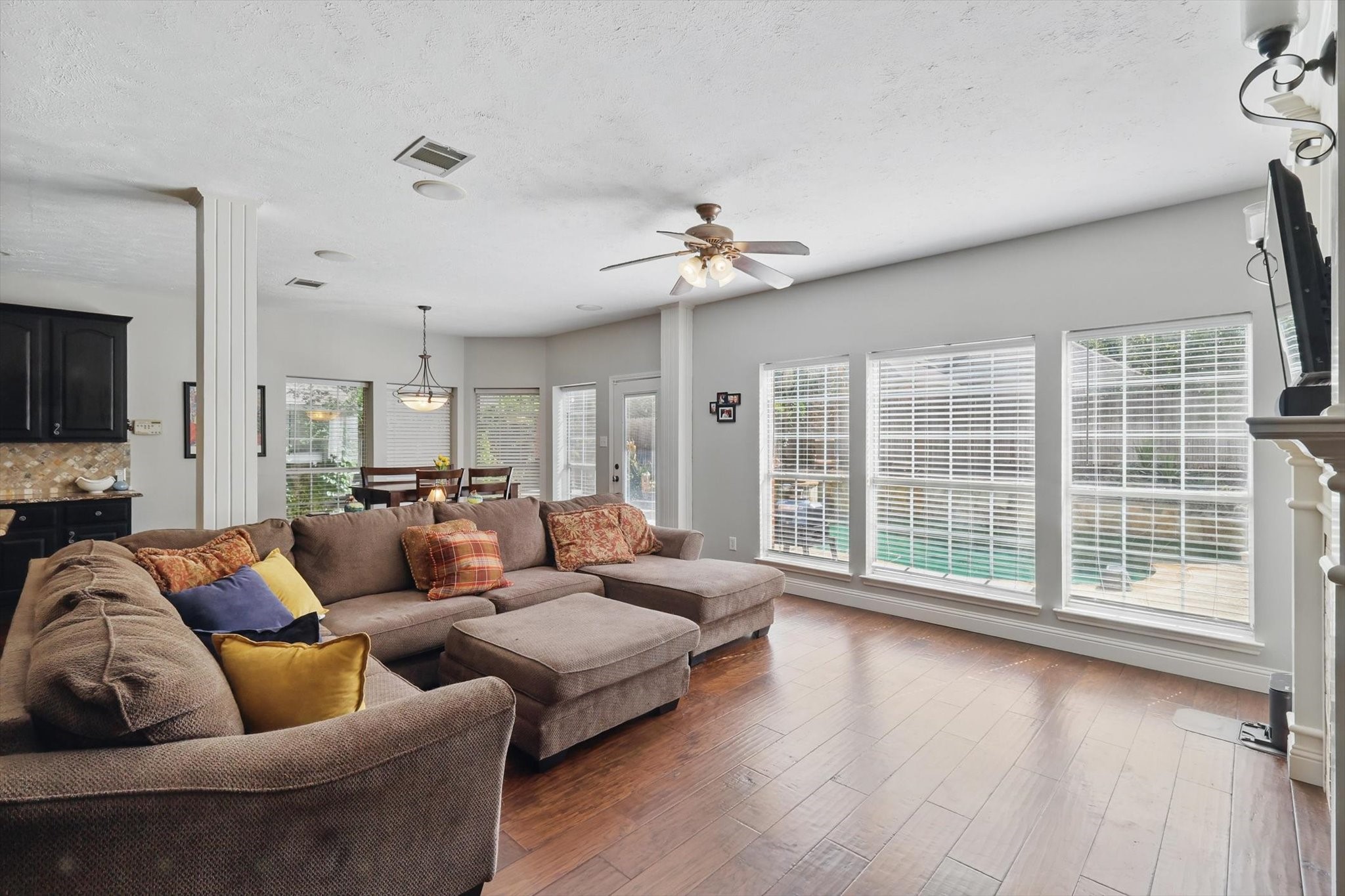 1517 Highland Lakes Drive