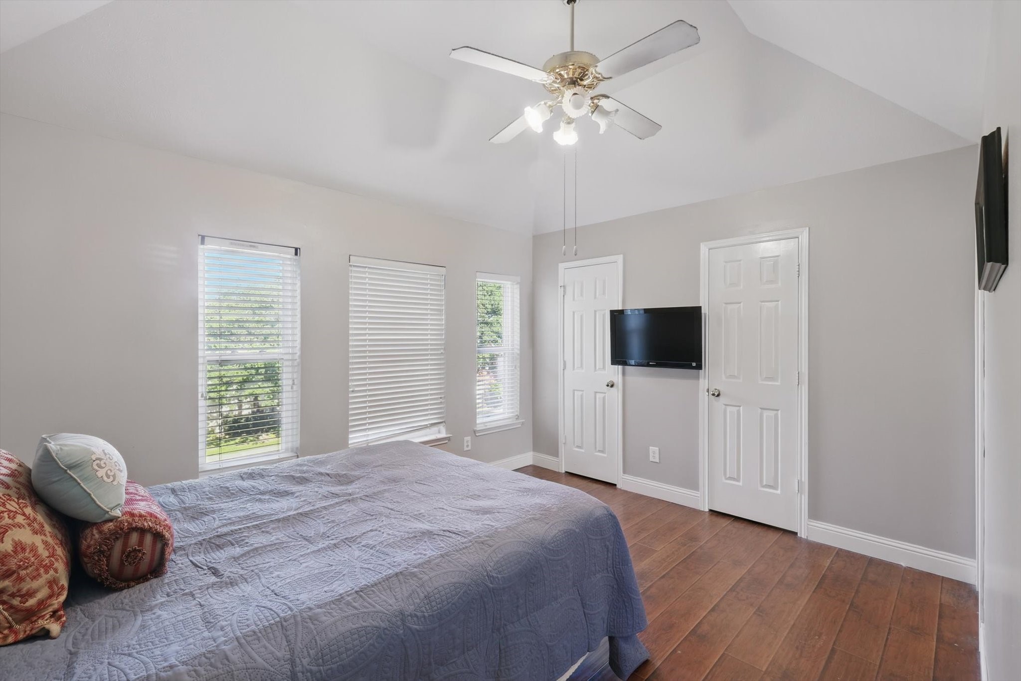 1517 Highland Lakes Drive