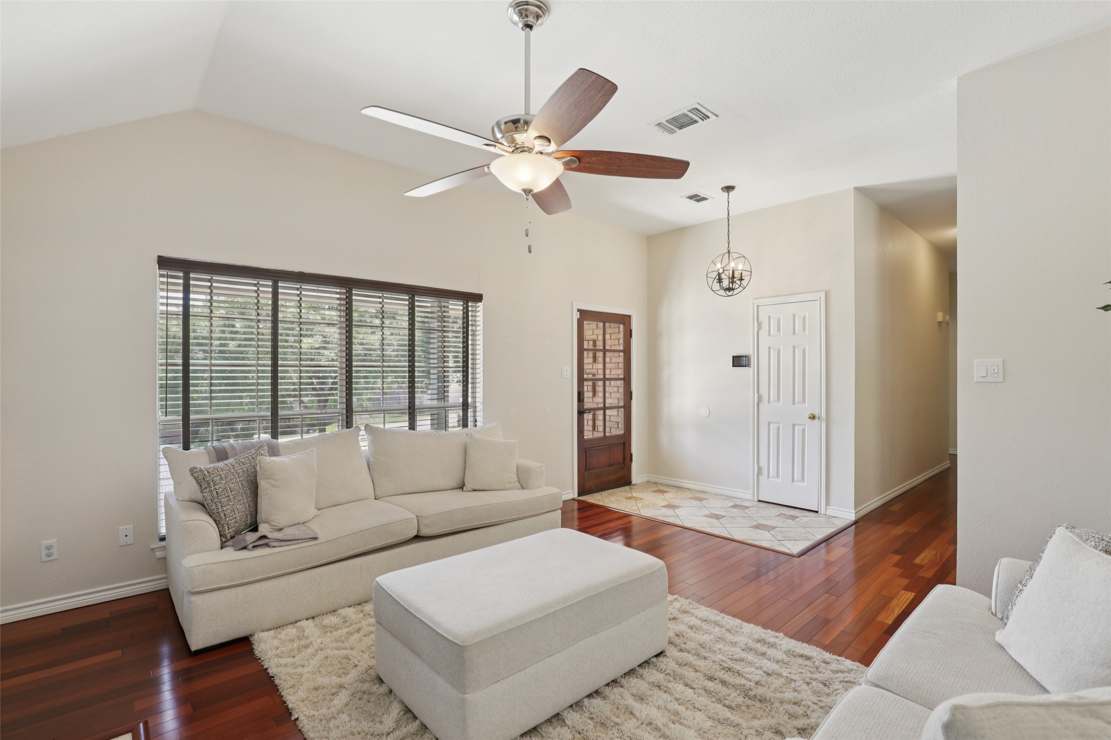 7512 Woodside Hill Court