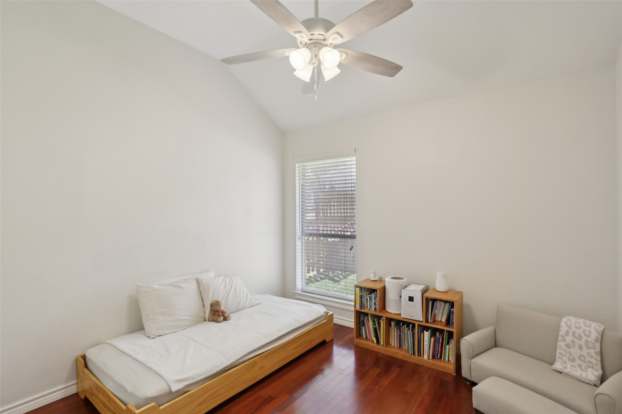 7512 Woodside Hill Court