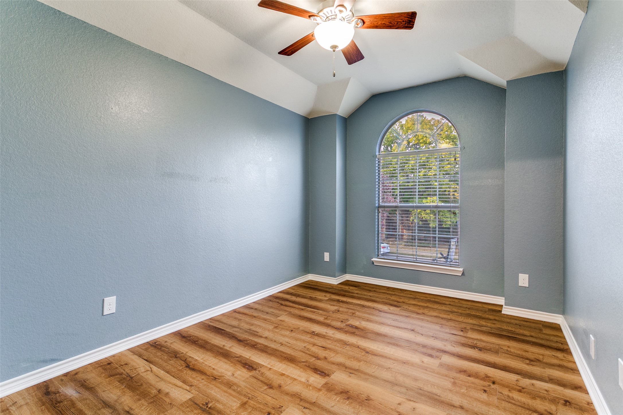 703 Sabel Ridge Lane