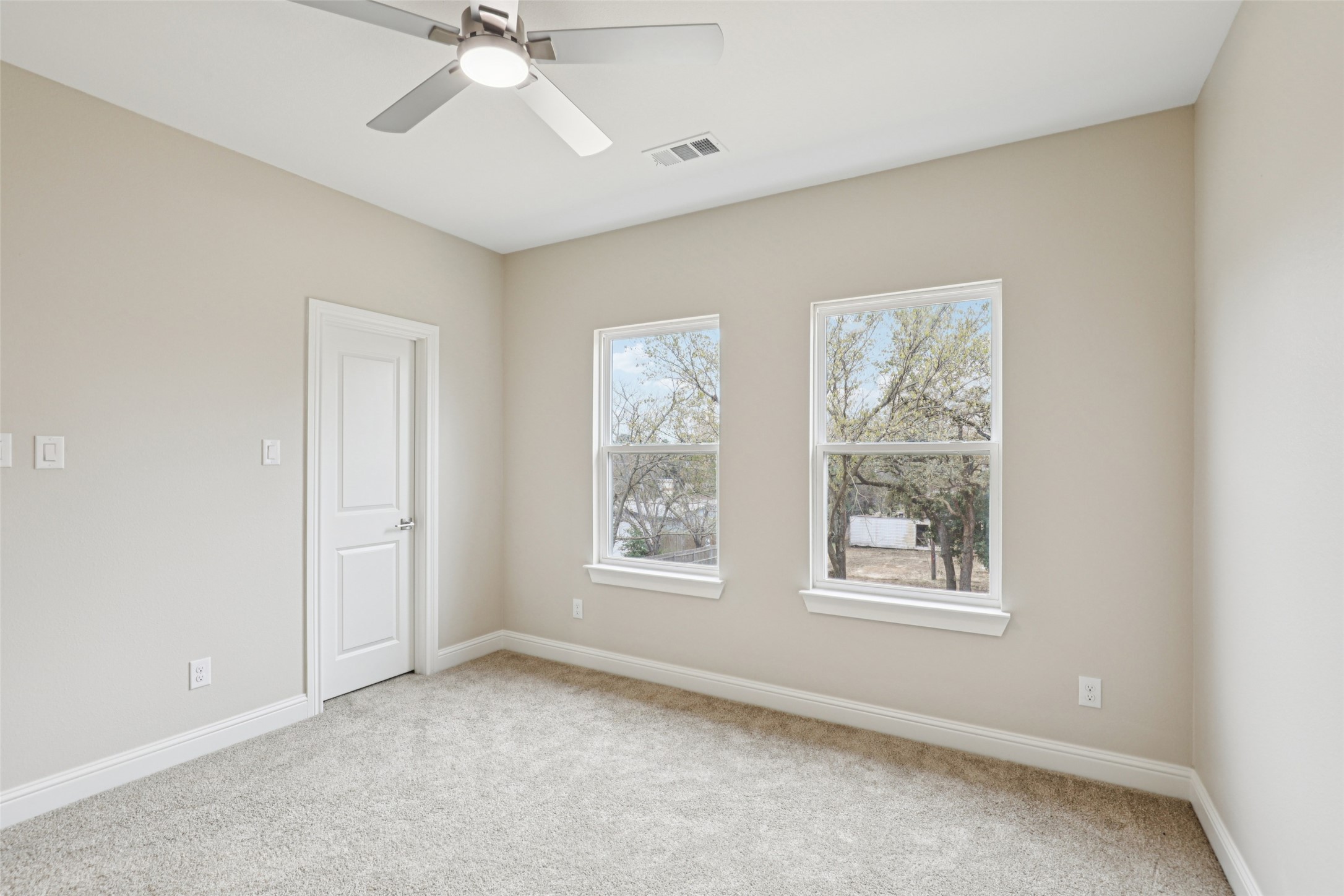 1713 Highland Drive W