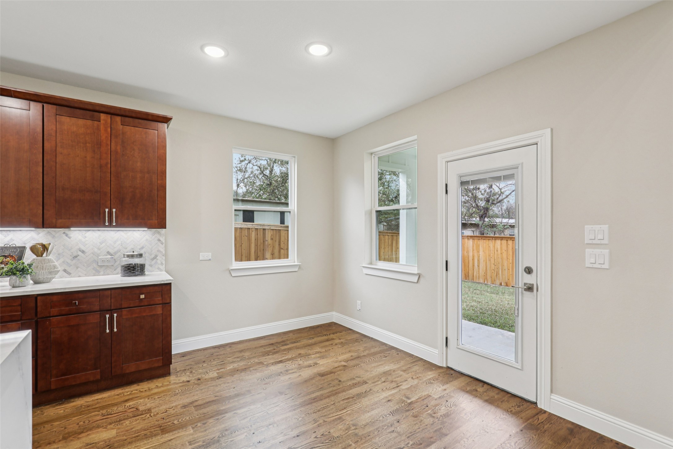 1713 Highland Drive W