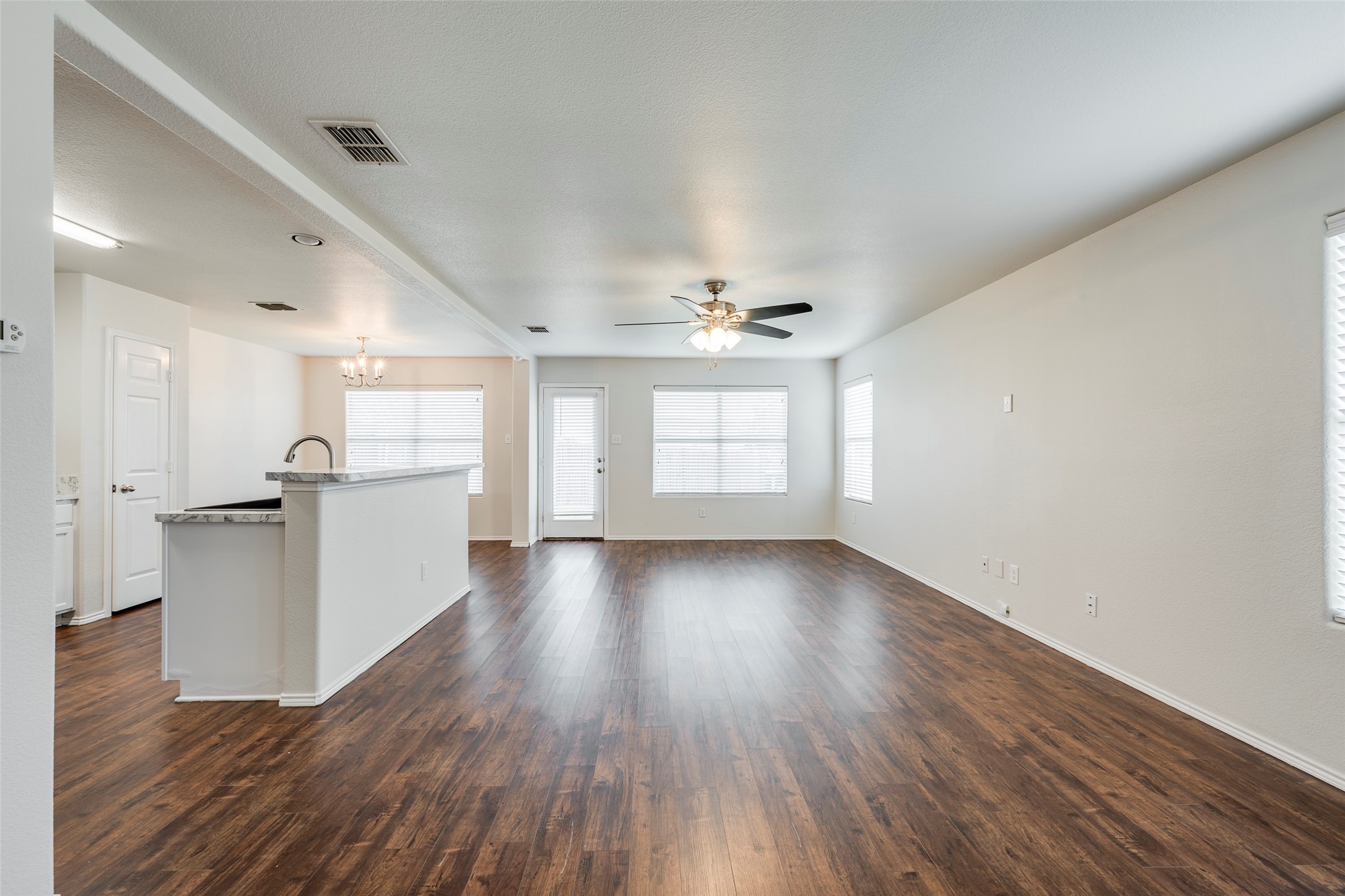 7500 Lazy Spur Boulevard