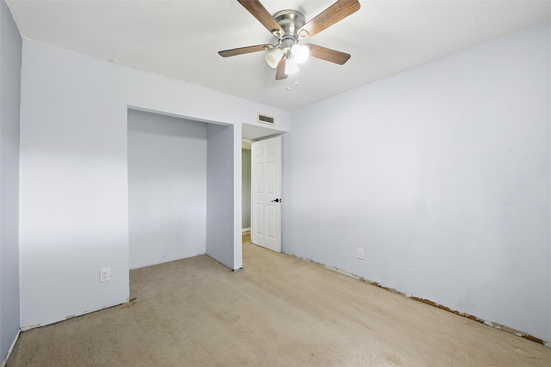 7408 Buttonwood Drive