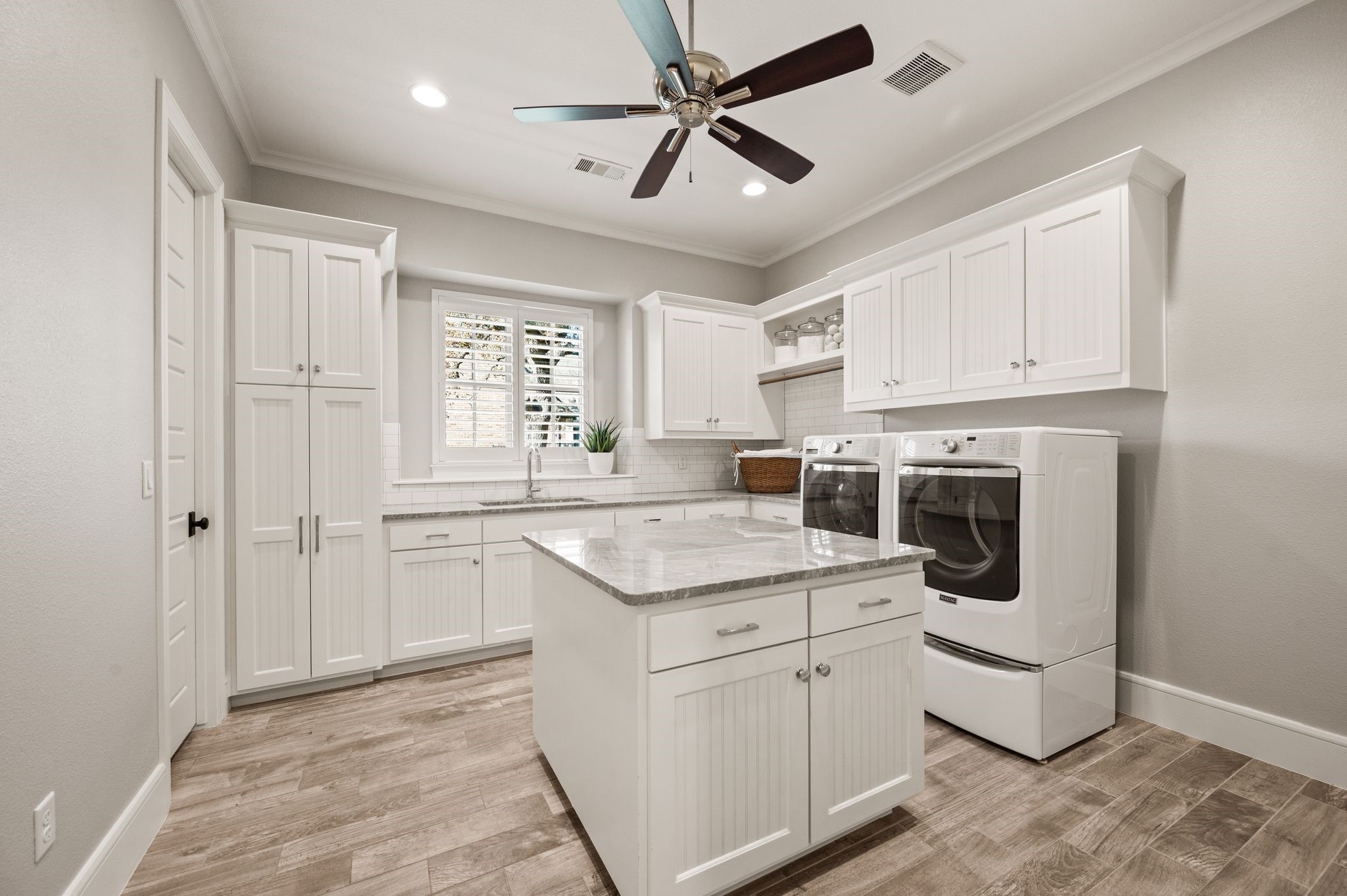 909 Winding Ridge Trail