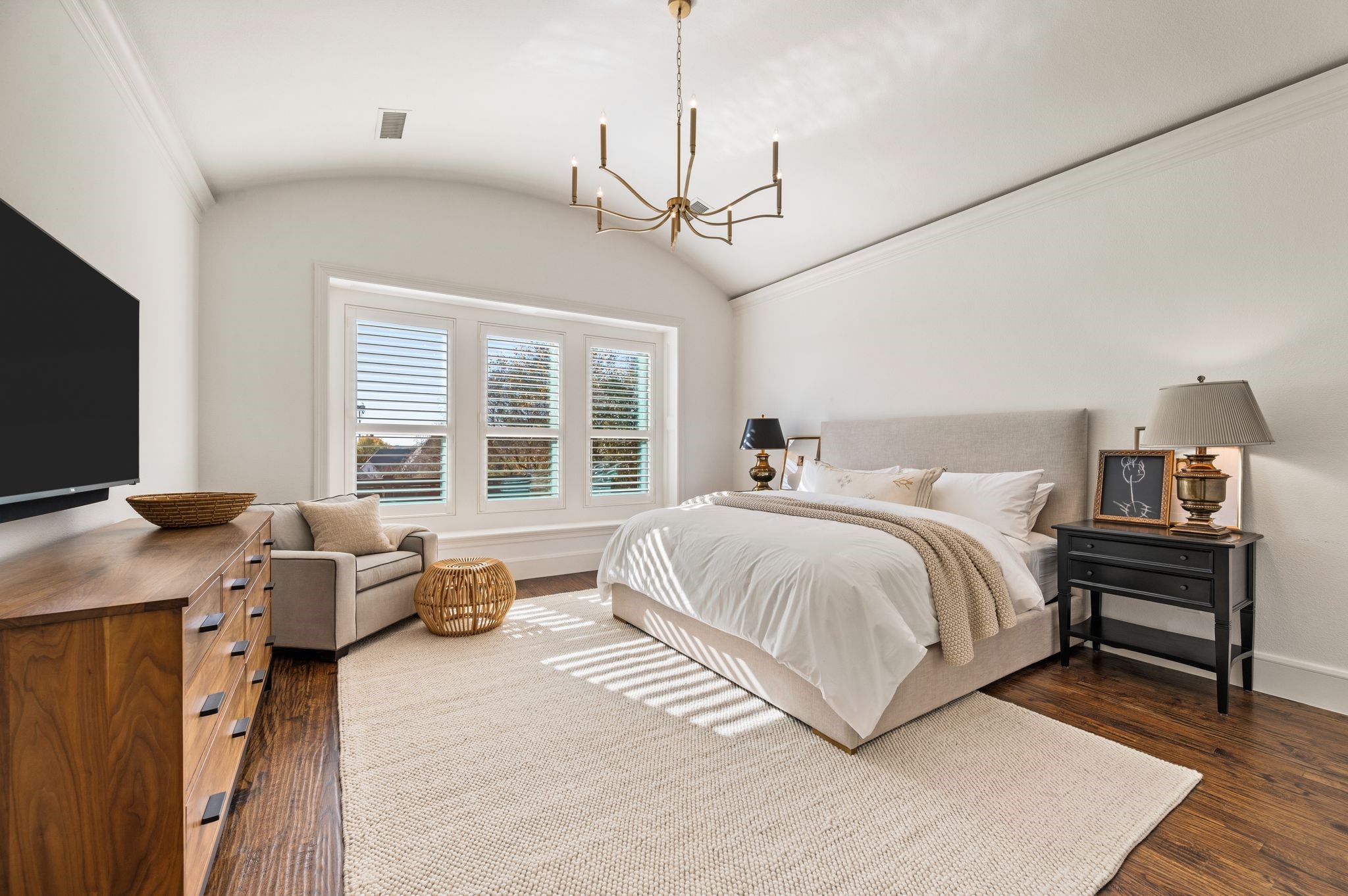 909 Winding Ridge Trail