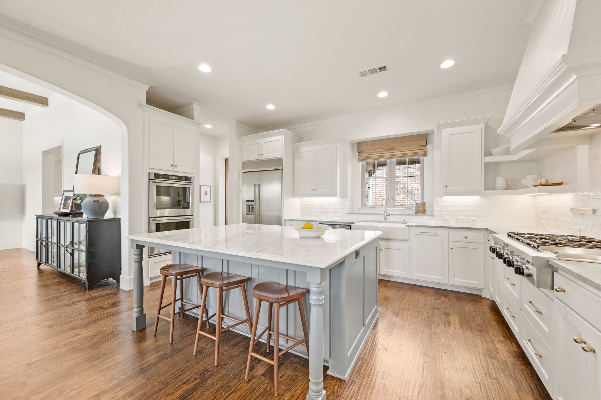 909 Winding Ridge Trail